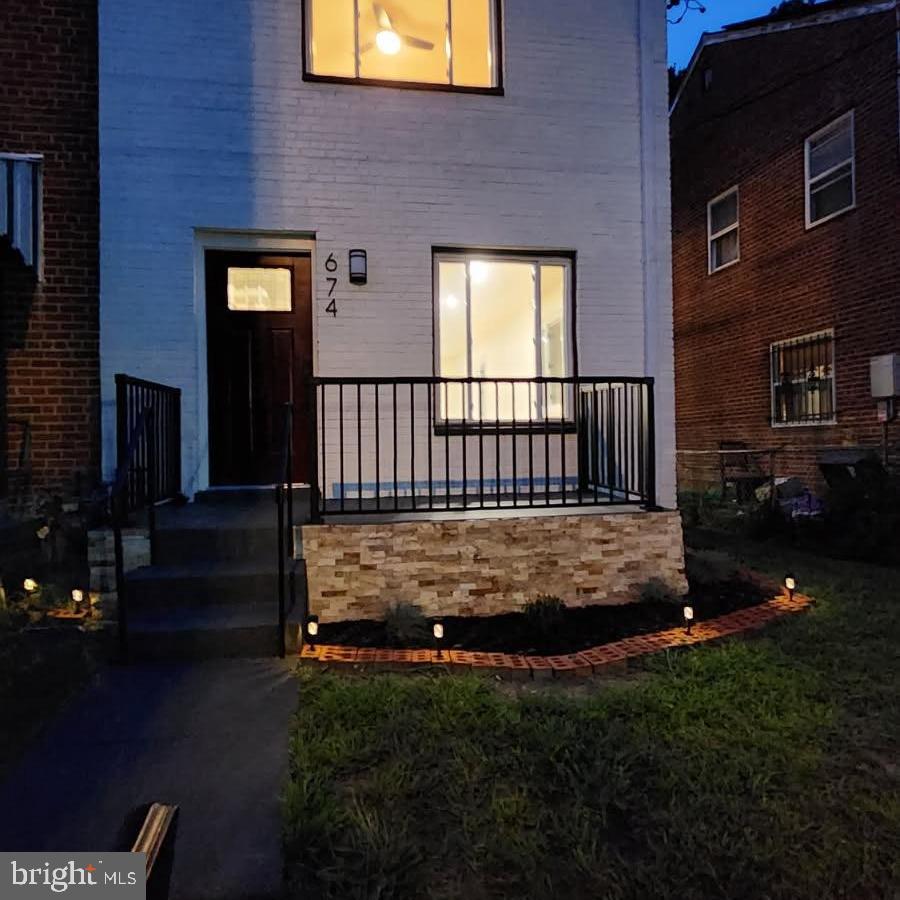 674 Brandywine St SE