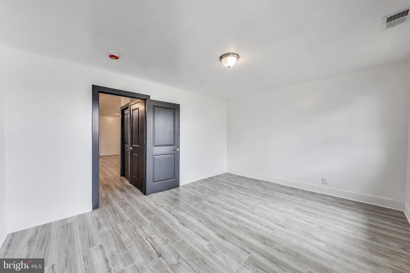 3918 10TH ST NE #3