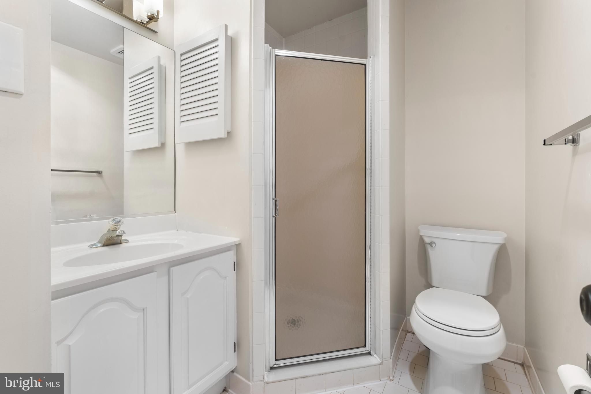 5310 Connecticut Ave NW #4