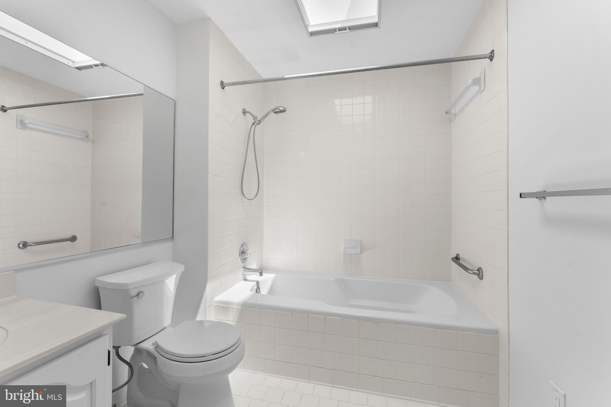 5310 Connecticut Ave NW #4