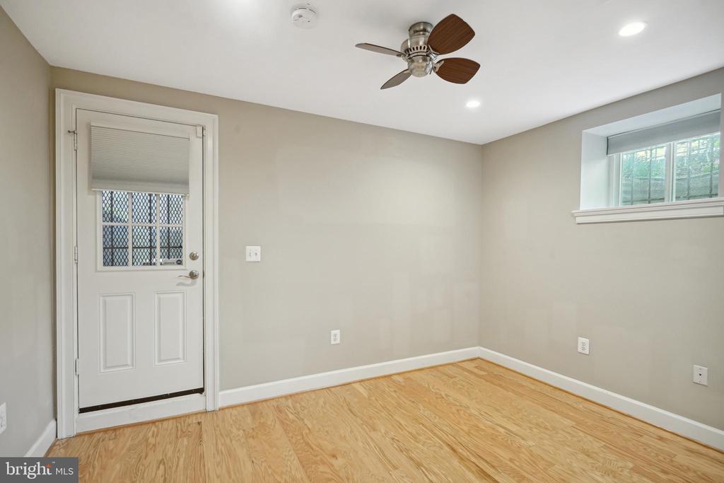1 U ST NW #1