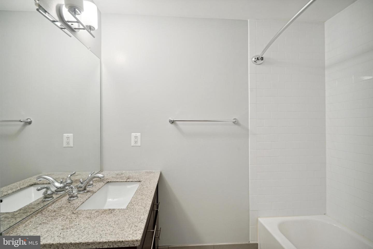 1 U ST NW #1