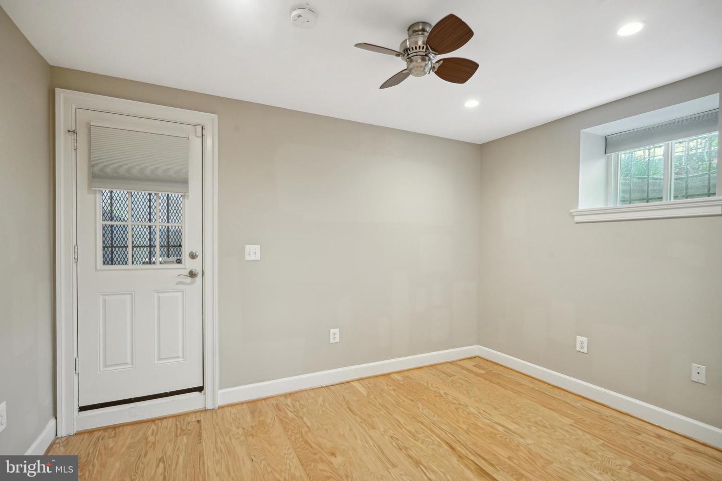 1 U ST NW #1
