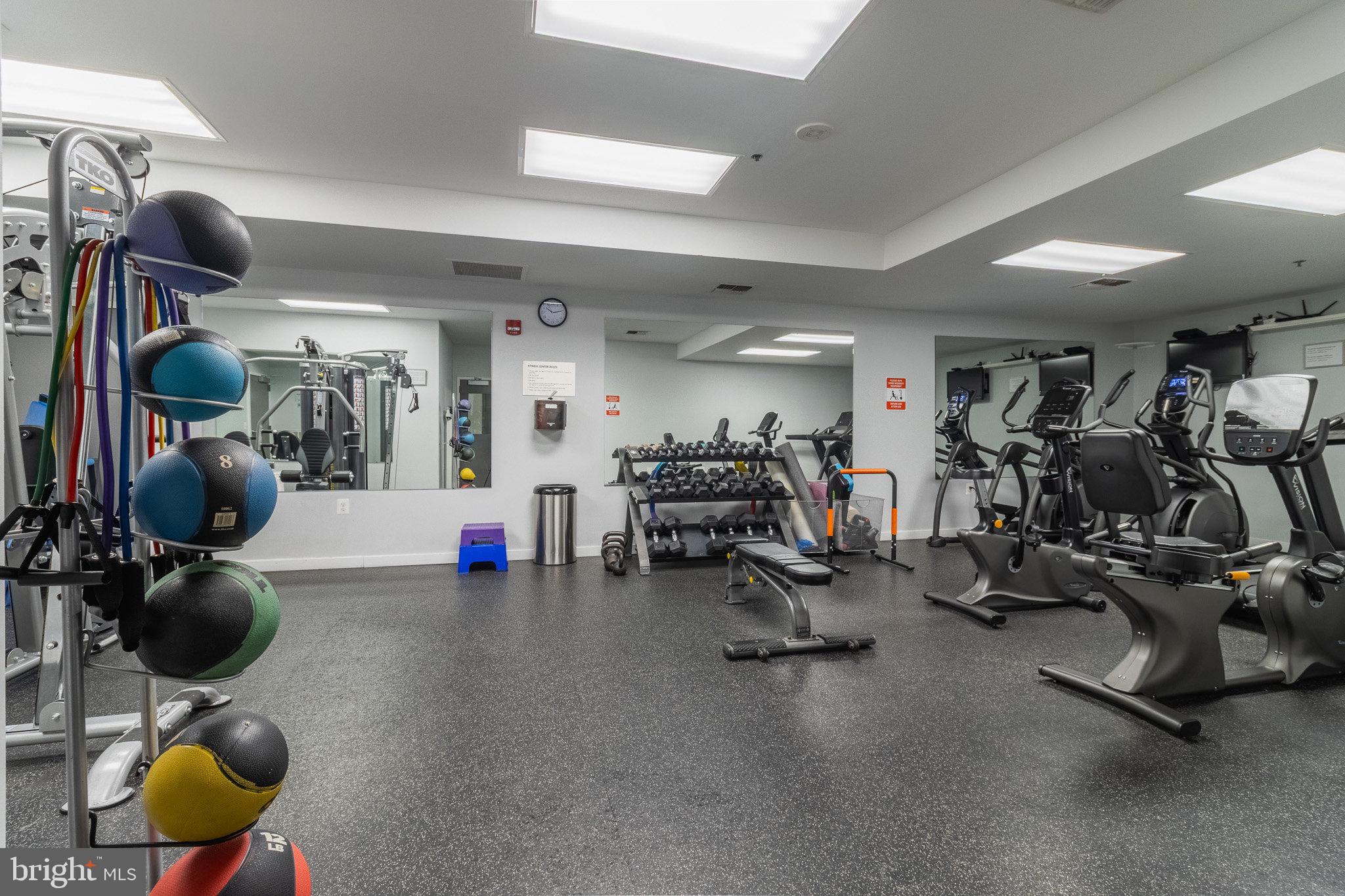 3883 Connecticut Ave NW #303