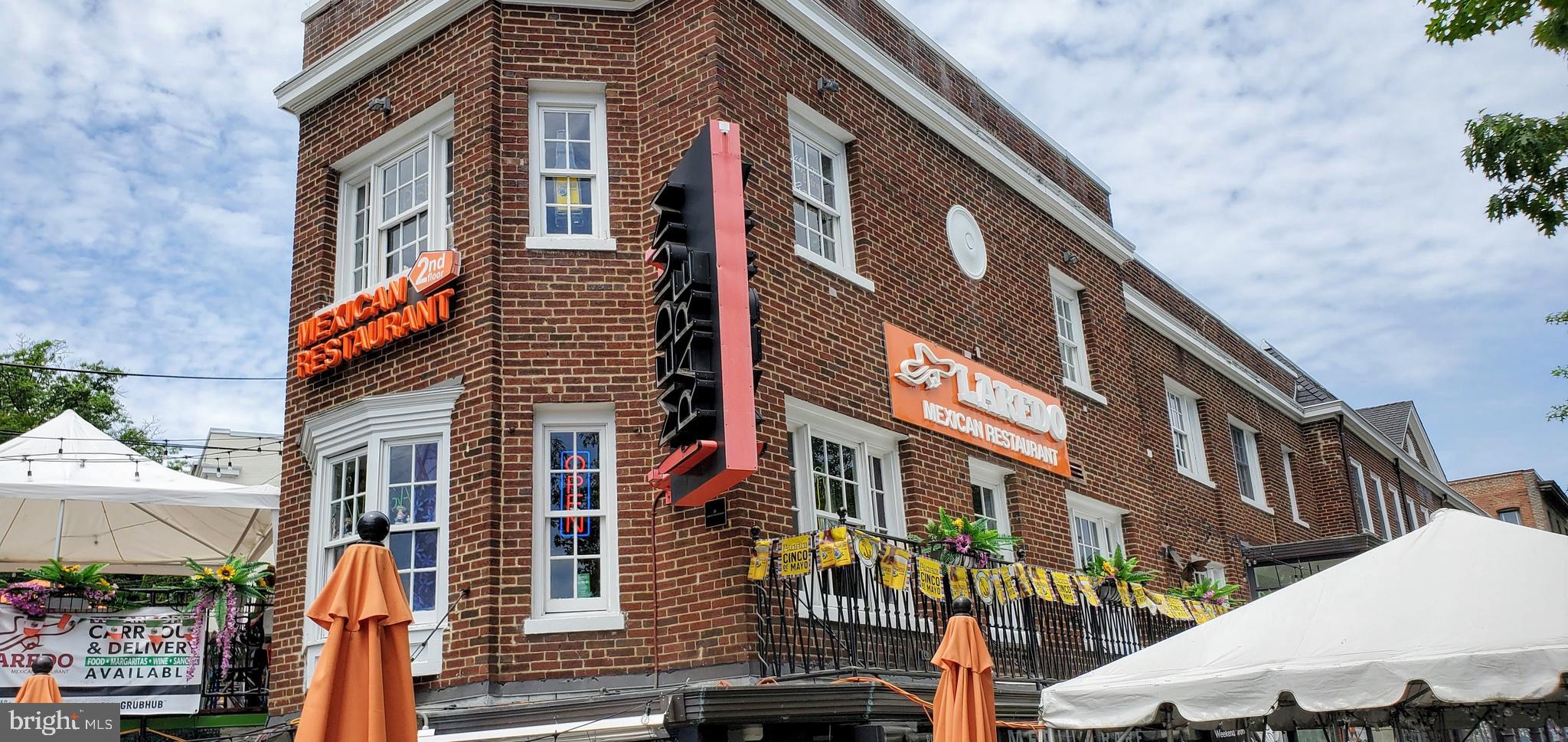 3883 Connecticut Ave NW #303