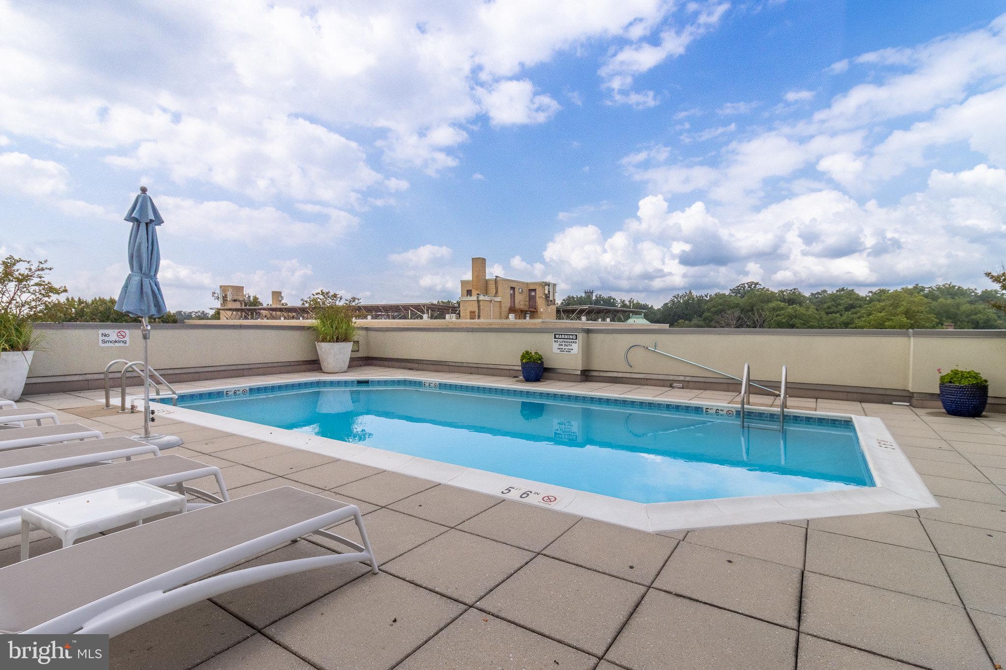 3883 Connecticut Ave NW #303