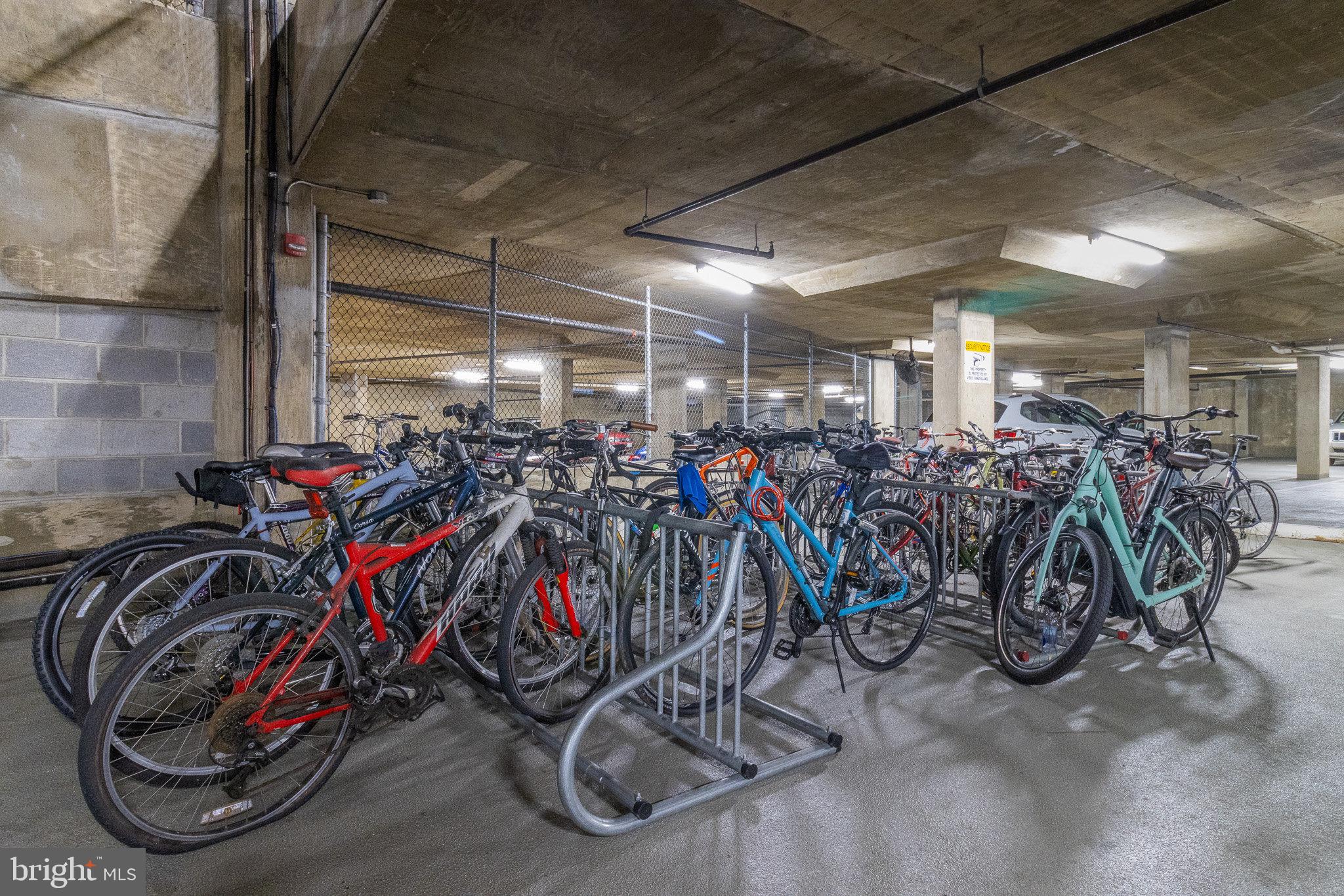 3883 Connecticut Ave NW #303