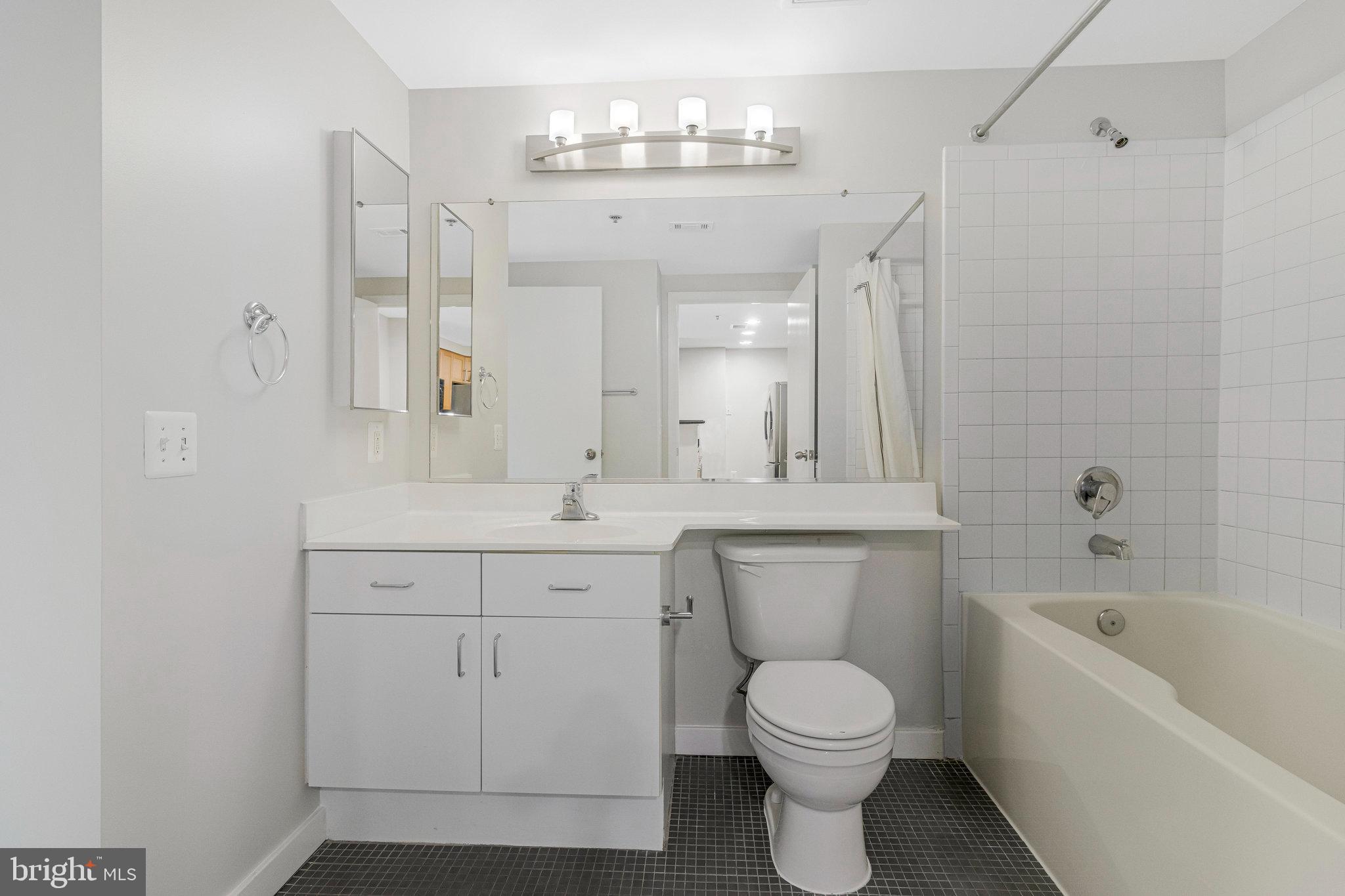 3883 Connecticut Ave NW #303