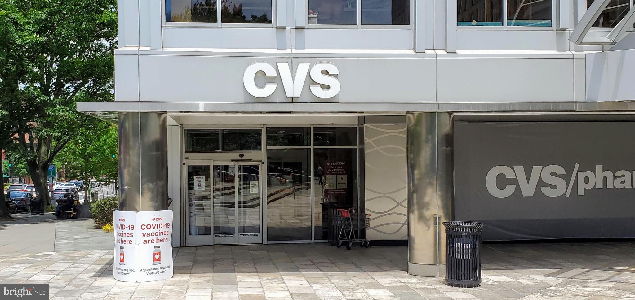 3883 Connecticut Ave NW #303