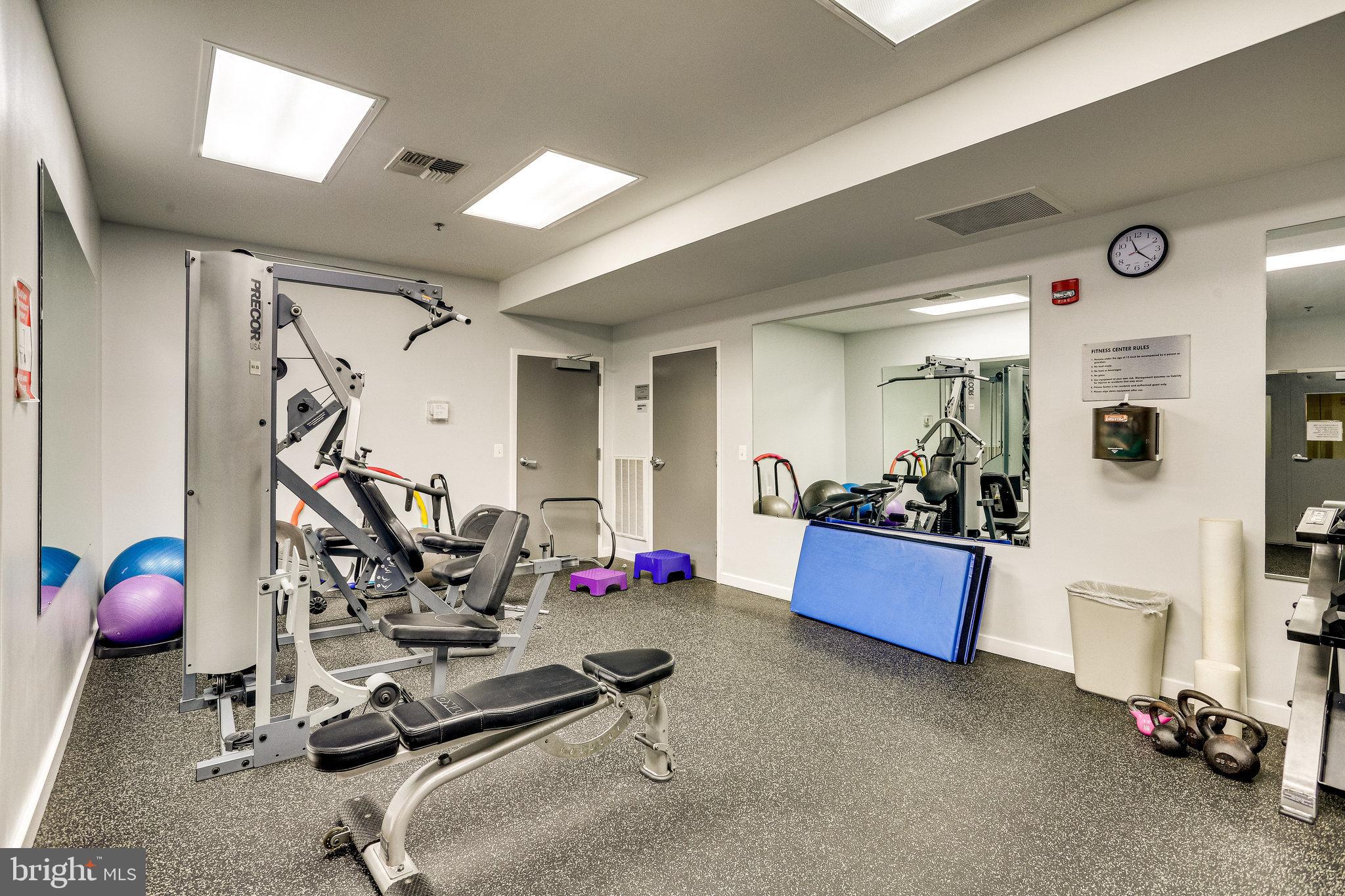 3883 Connecticut Ave NW #303