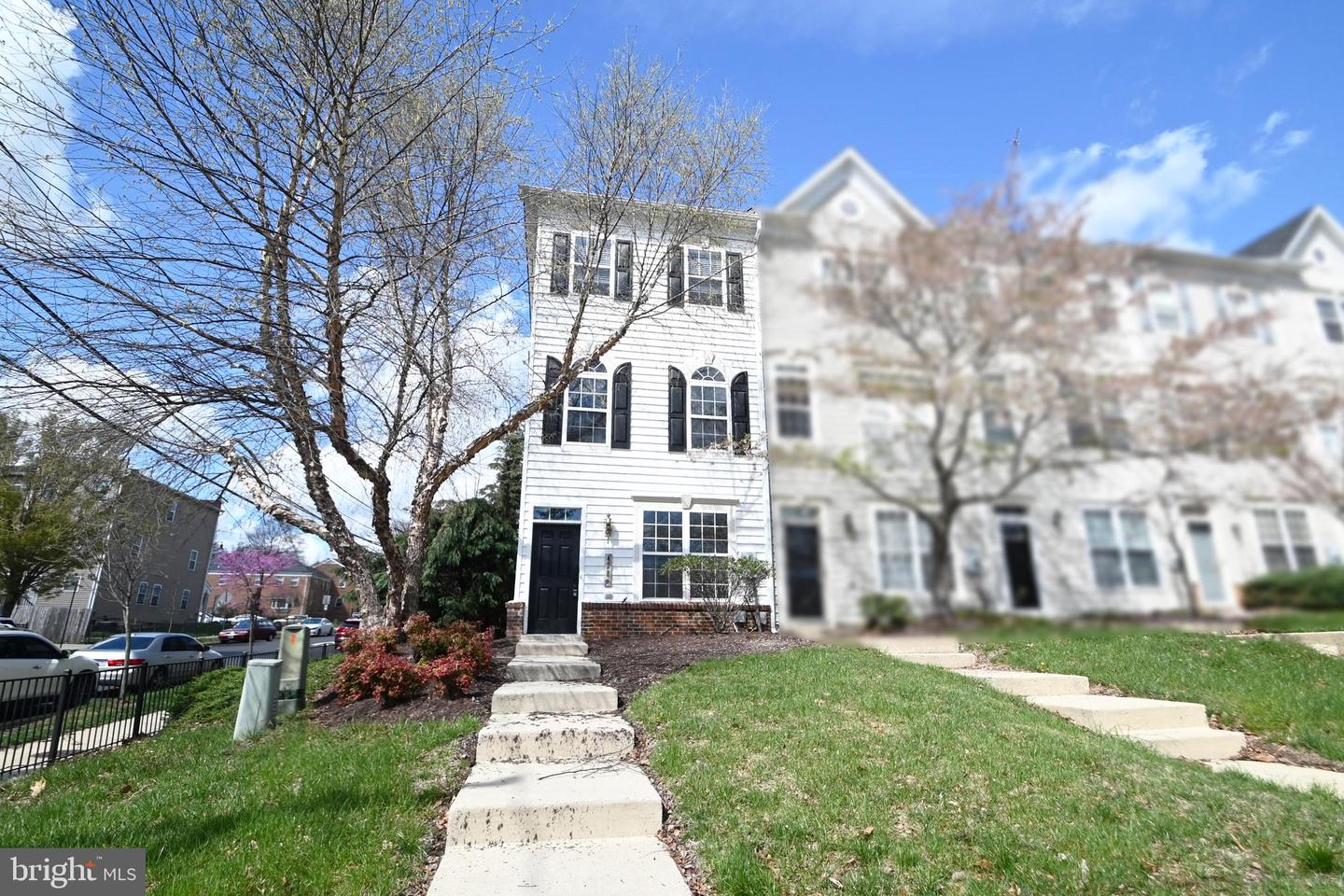 4289 S CAPITOL ST SW