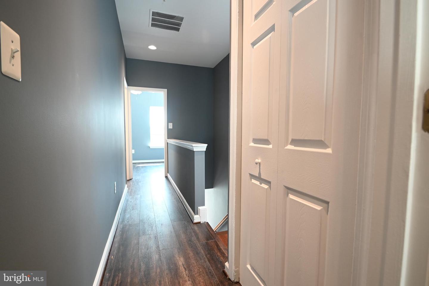 4289 S CAPITOL ST SW