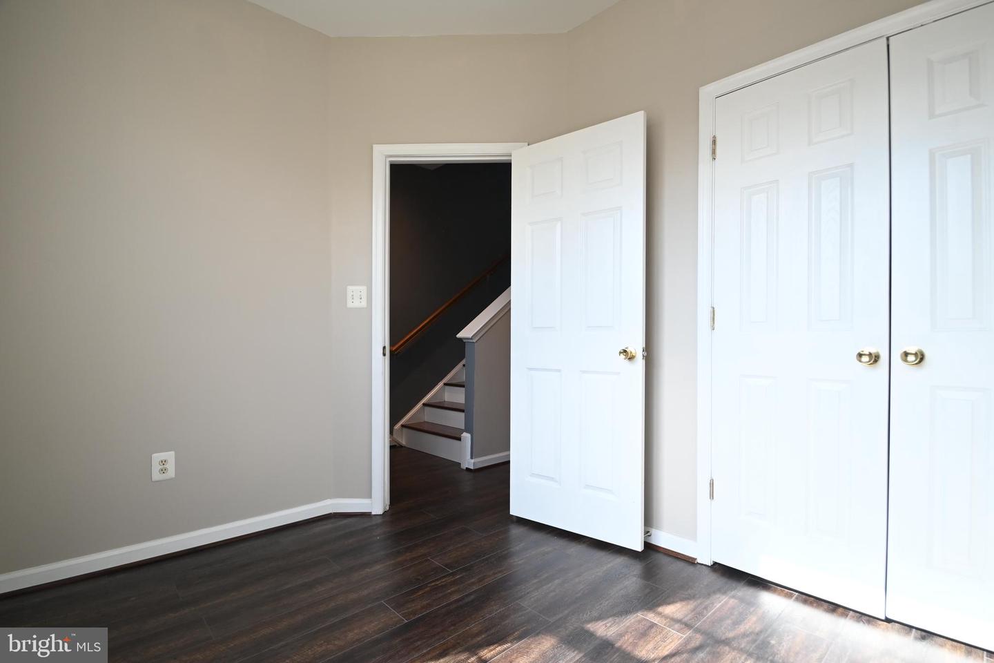 4289 S CAPITOL ST SW