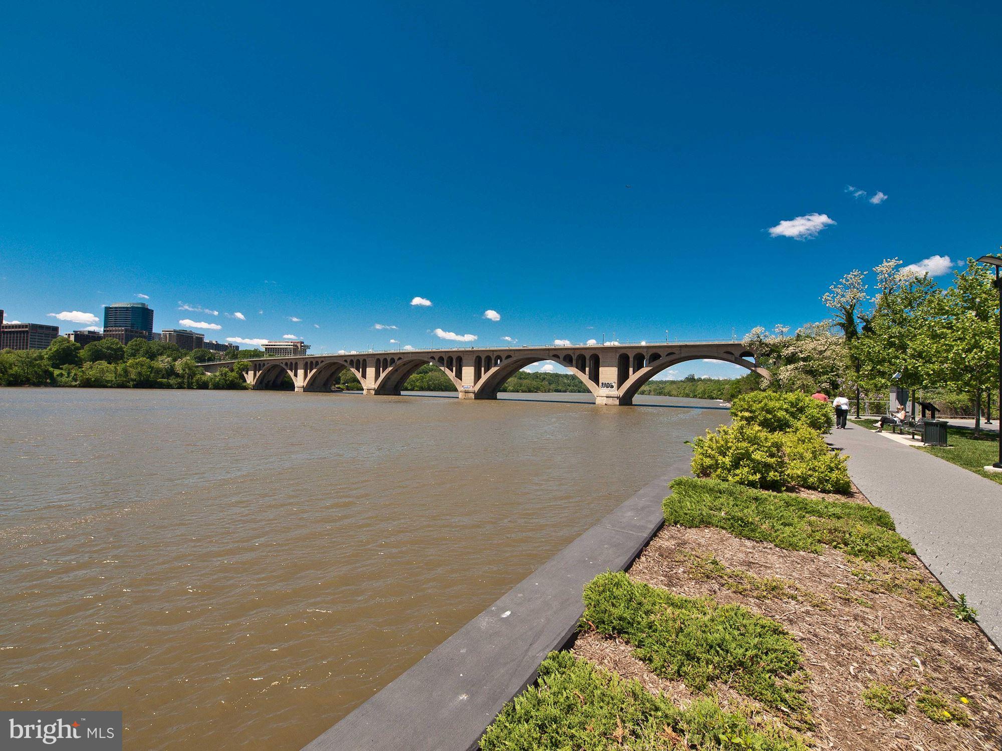 3220 GRACE STREET NW 3