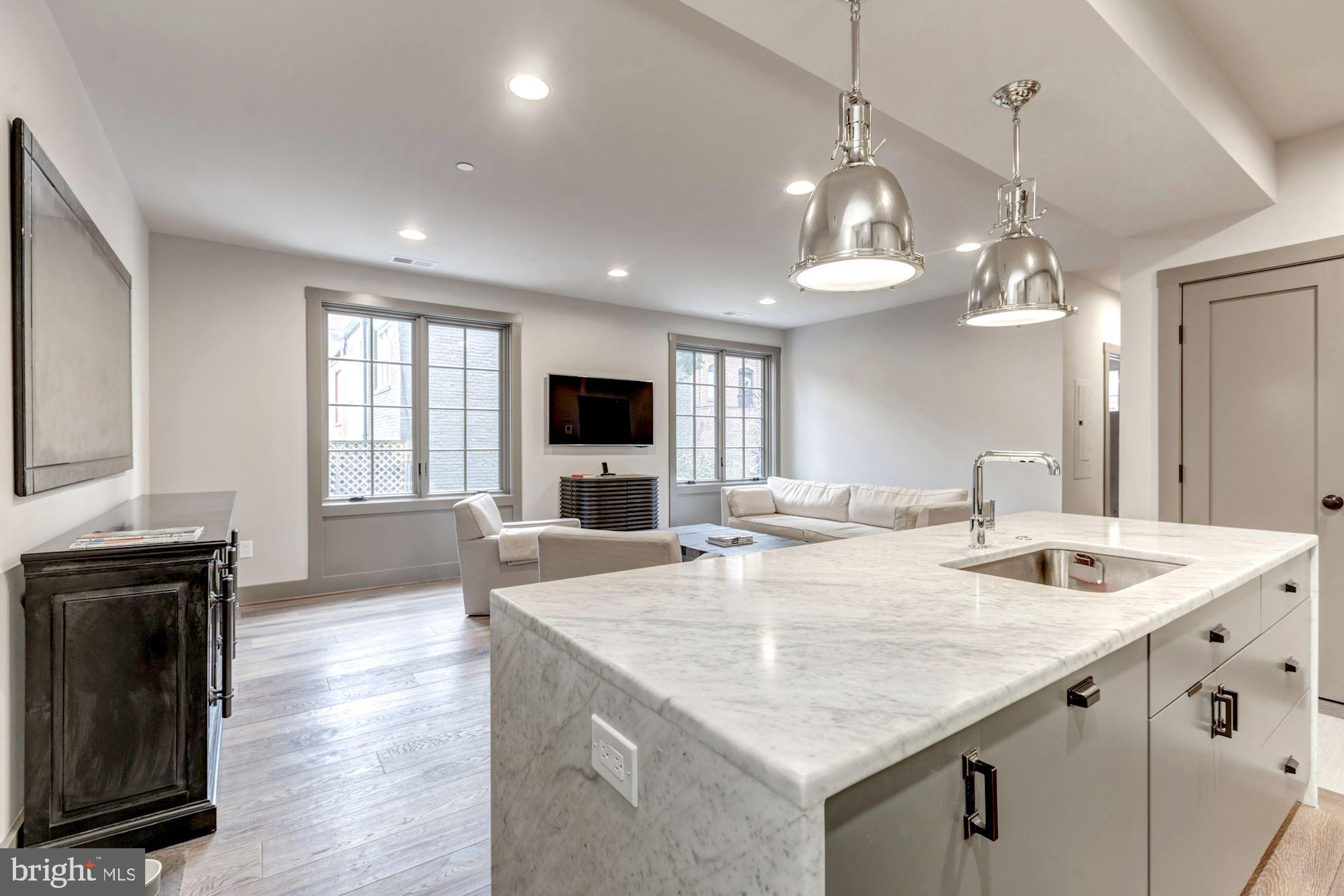 3220 GRACE STREET NW 3