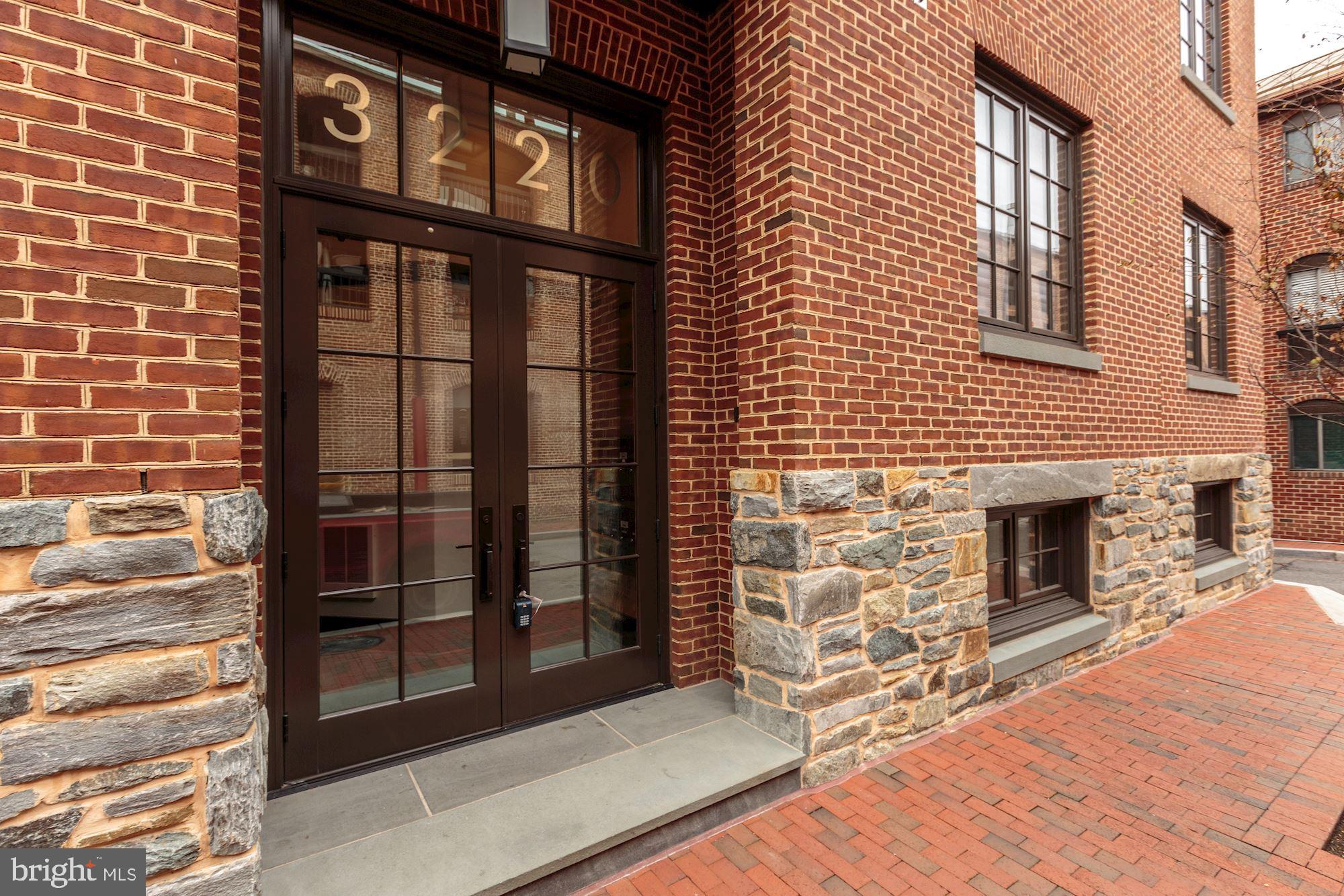 3220 GRACE STREET NW 3