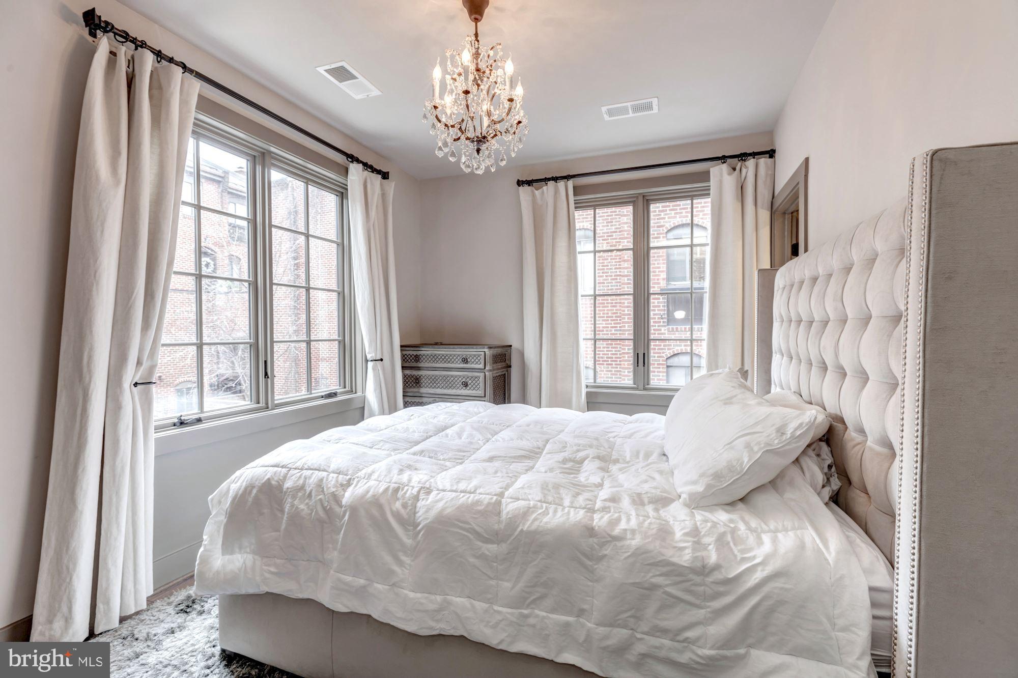 3220 GRACE STREET NW 3