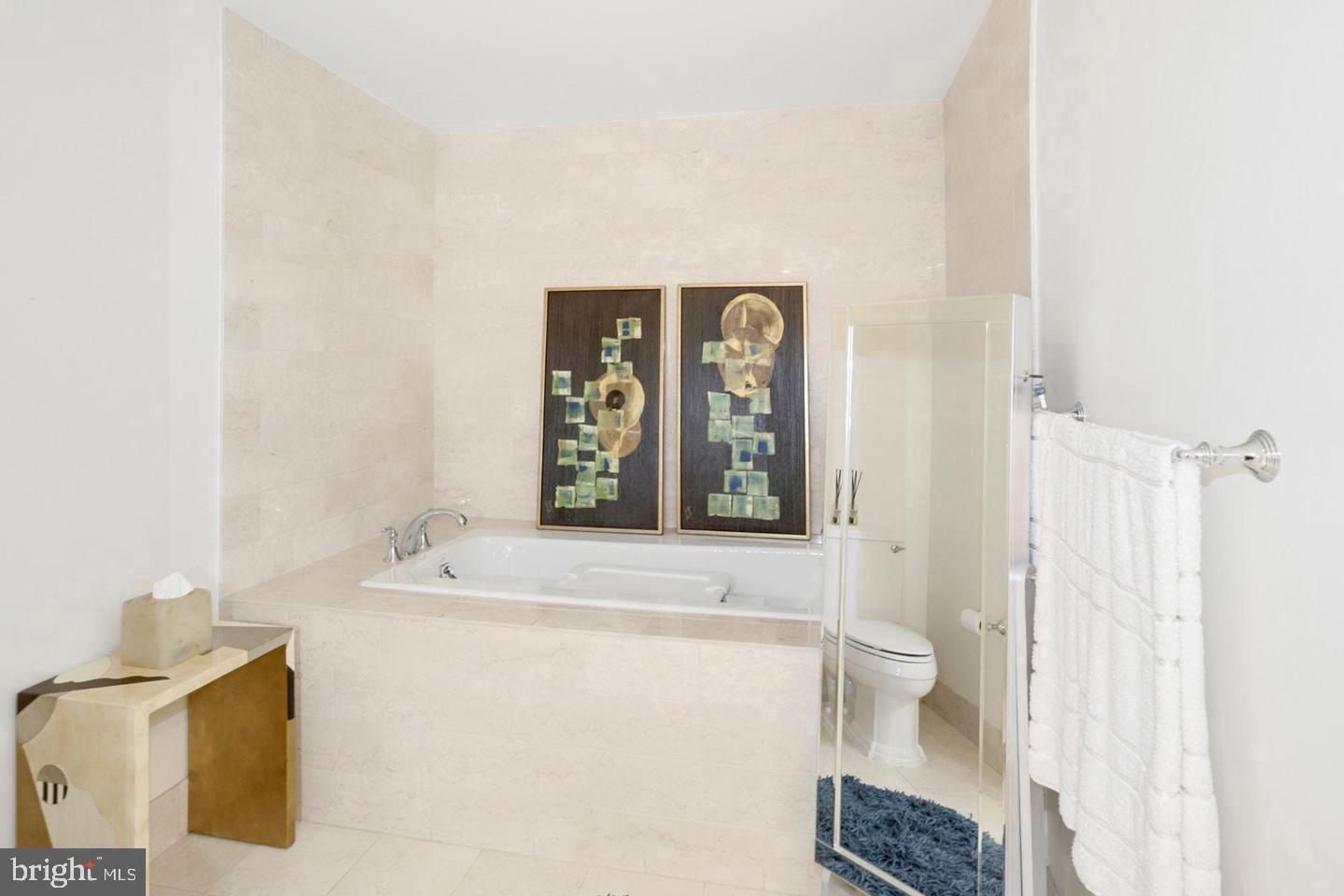 2425 L STREET NW 230