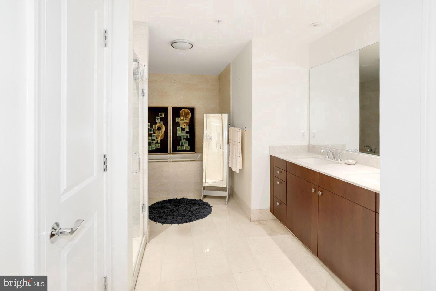 2425 L STREET NW 230