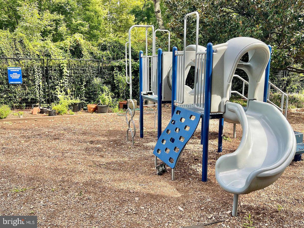 1301 DELAWARE AVENUE SW N616