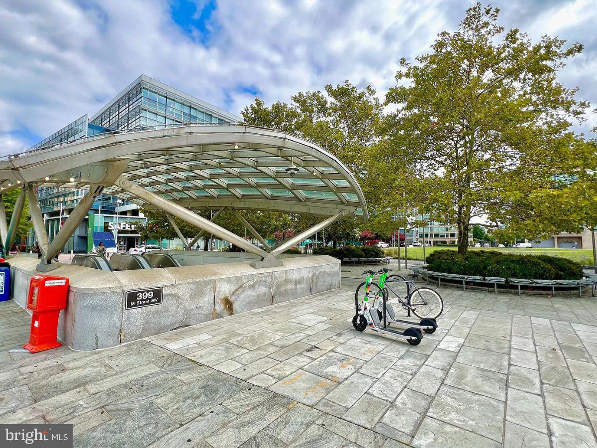 1301 DELAWARE AVENUE SW N616