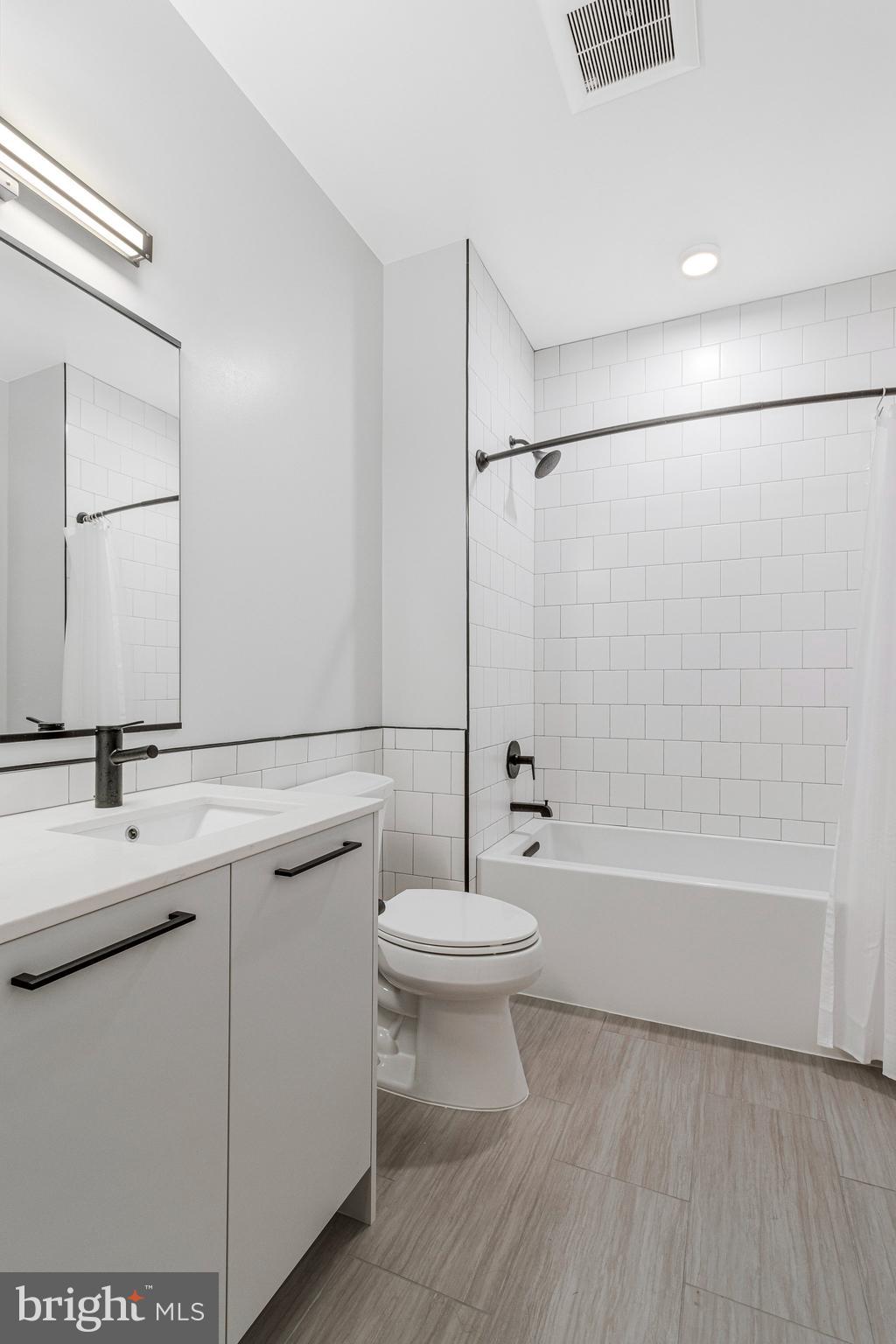 1625 ECKINGTON PLACE NE 610