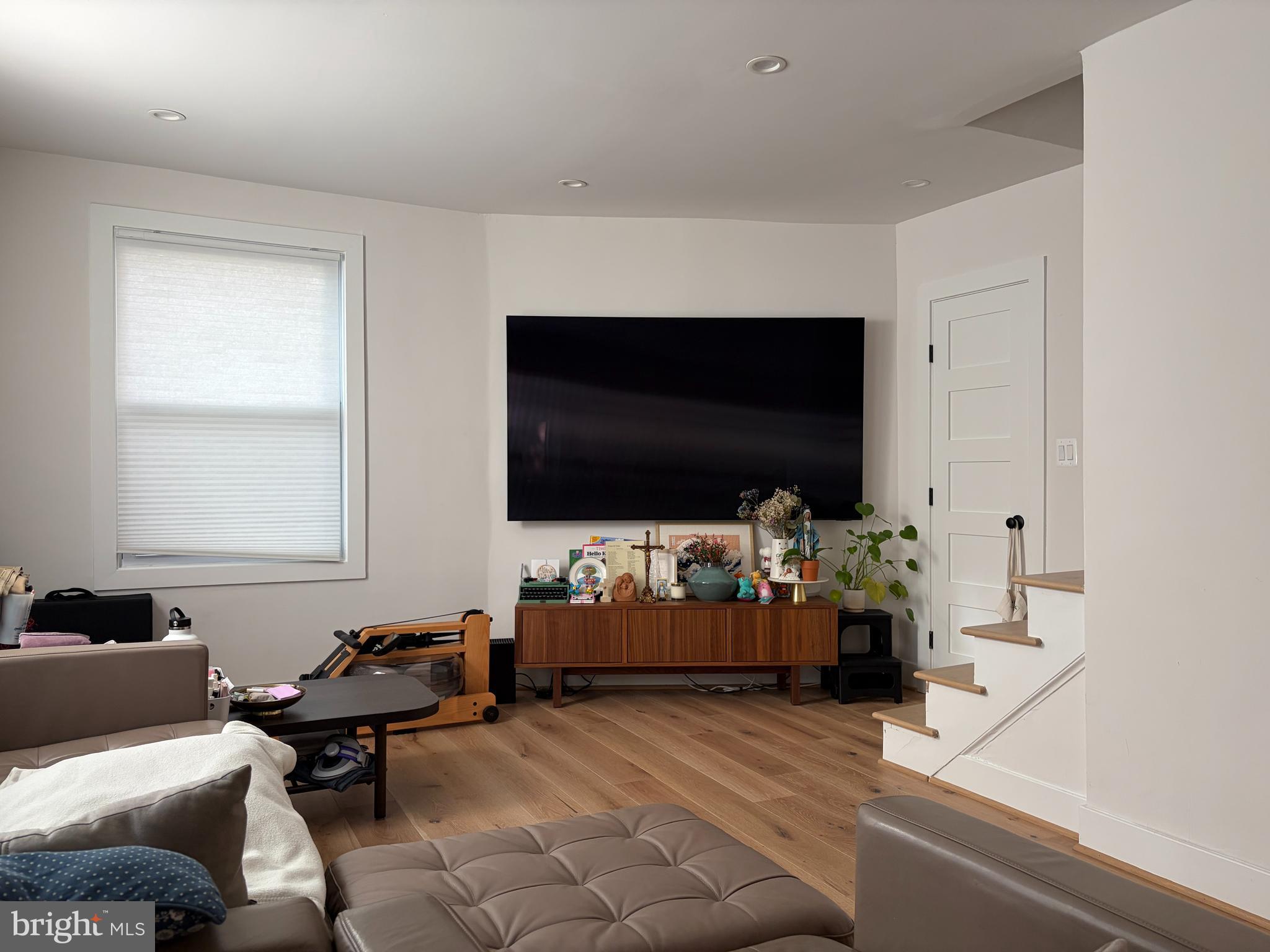 2211 OBSERVATORY PLACE NW