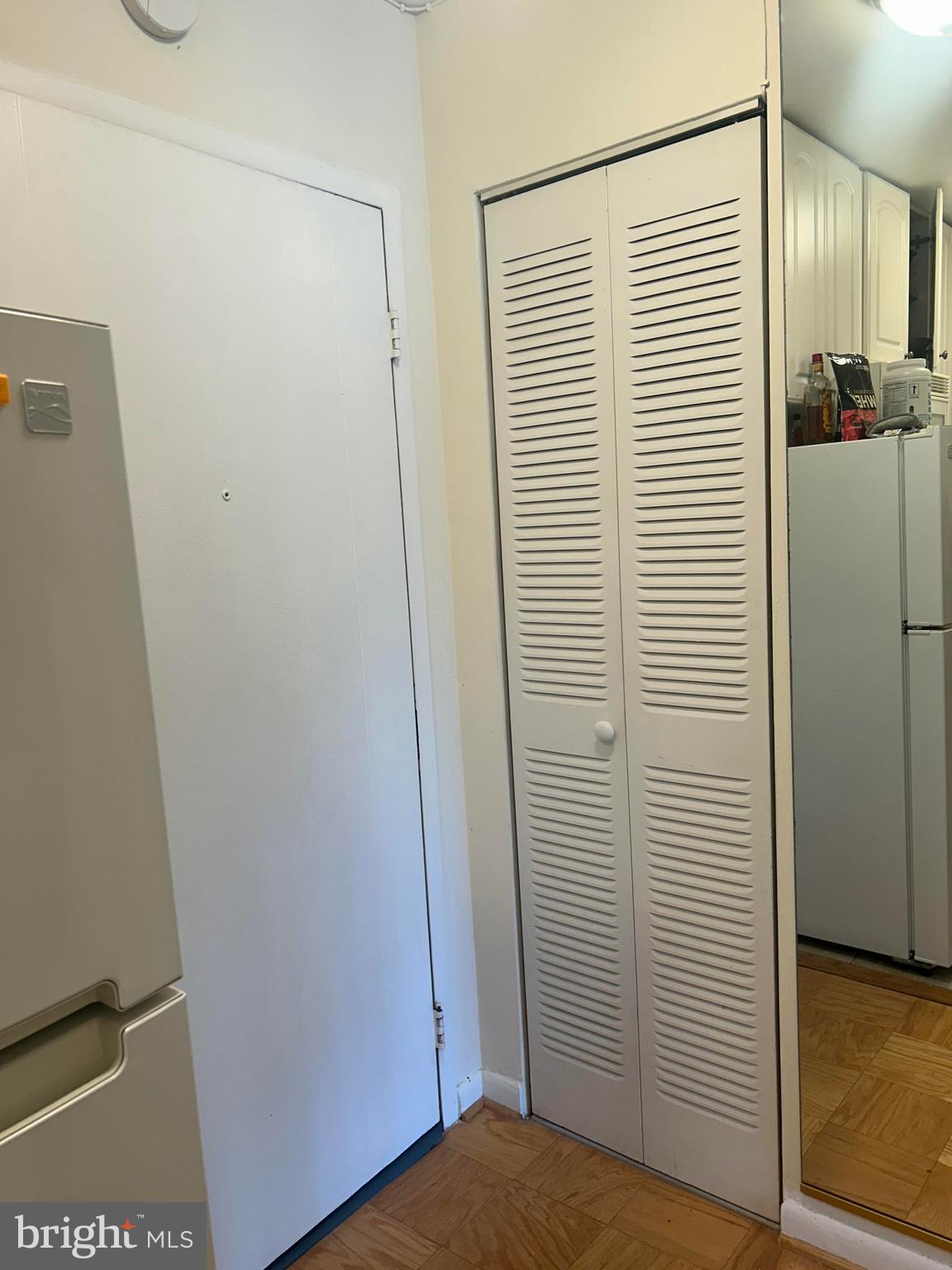 922 24TH STREET NW 608