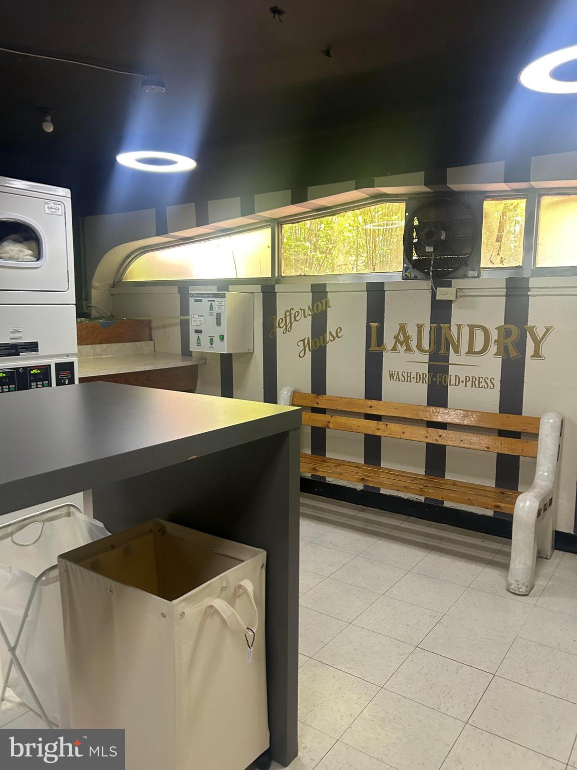 922 24TH STREET NW 608