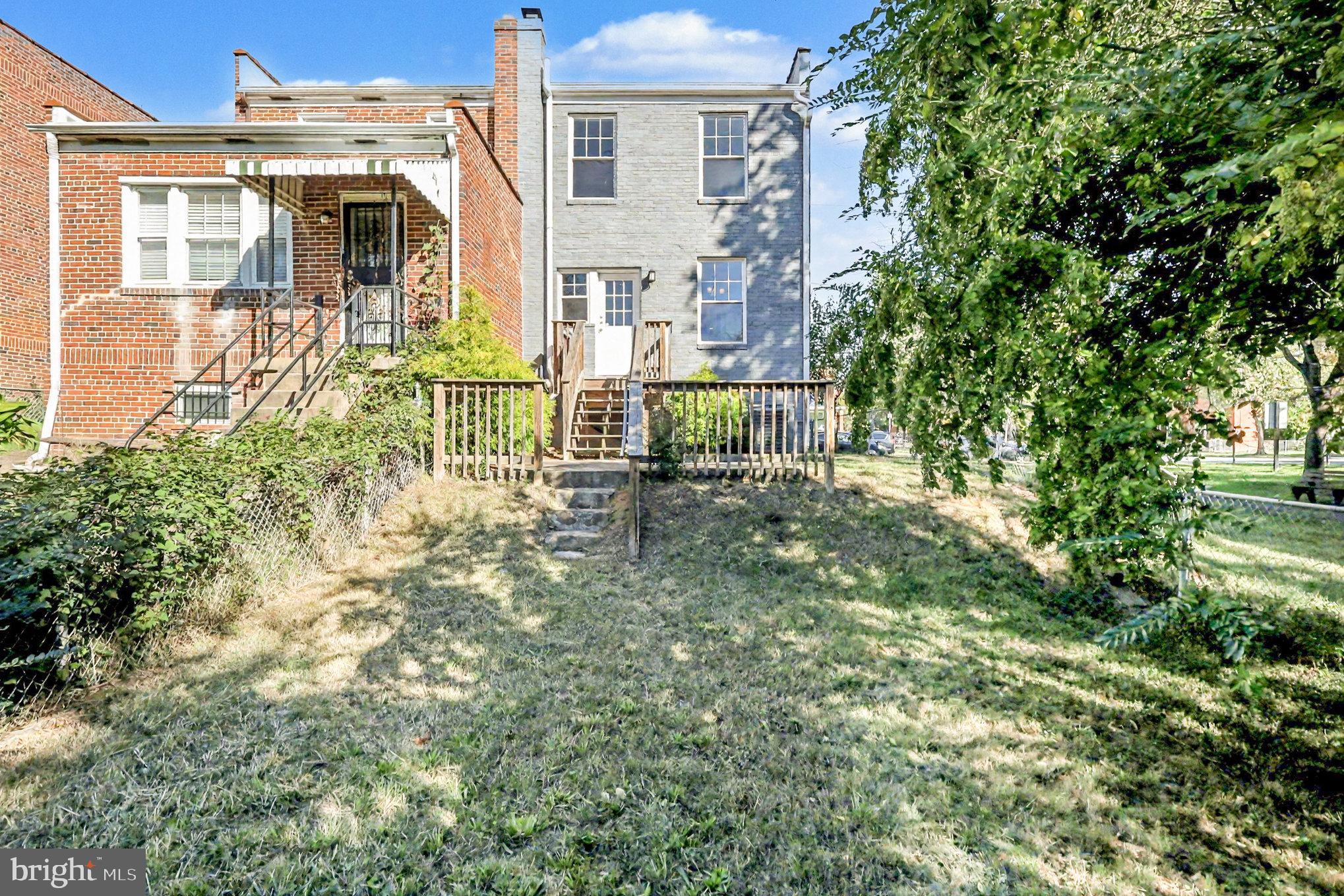 1719 FRANKFORD STREET SE