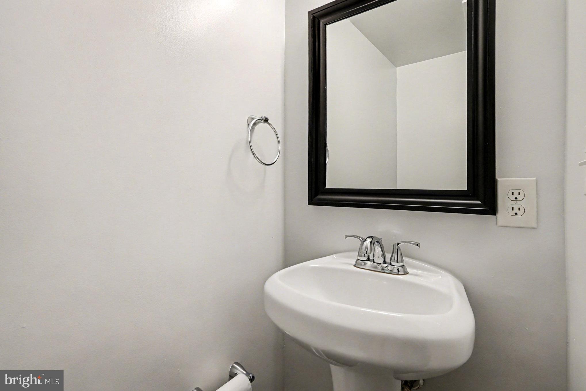 1719 FRANKFORD STREET SE