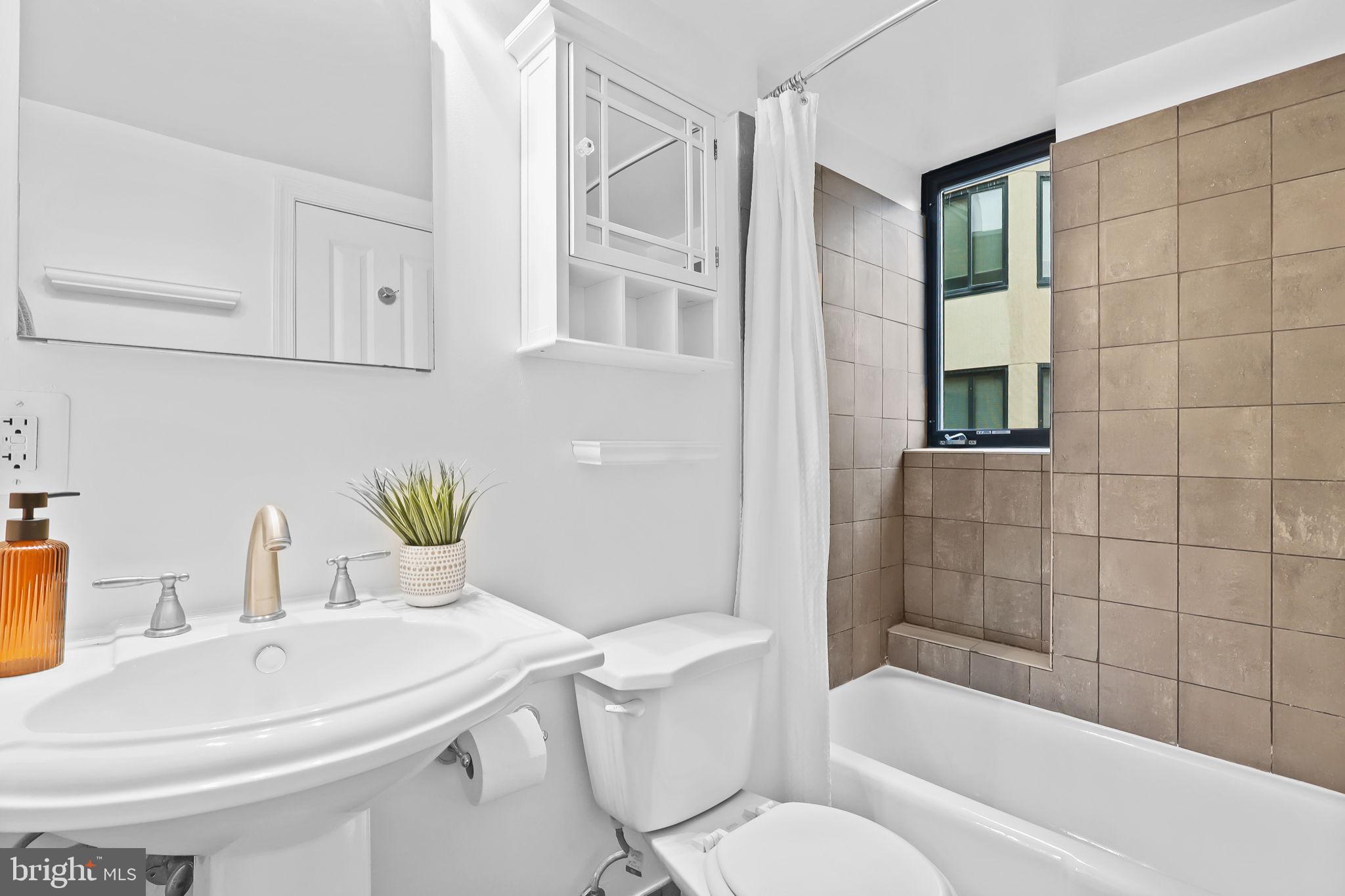 1701 16TH STREET NW 706