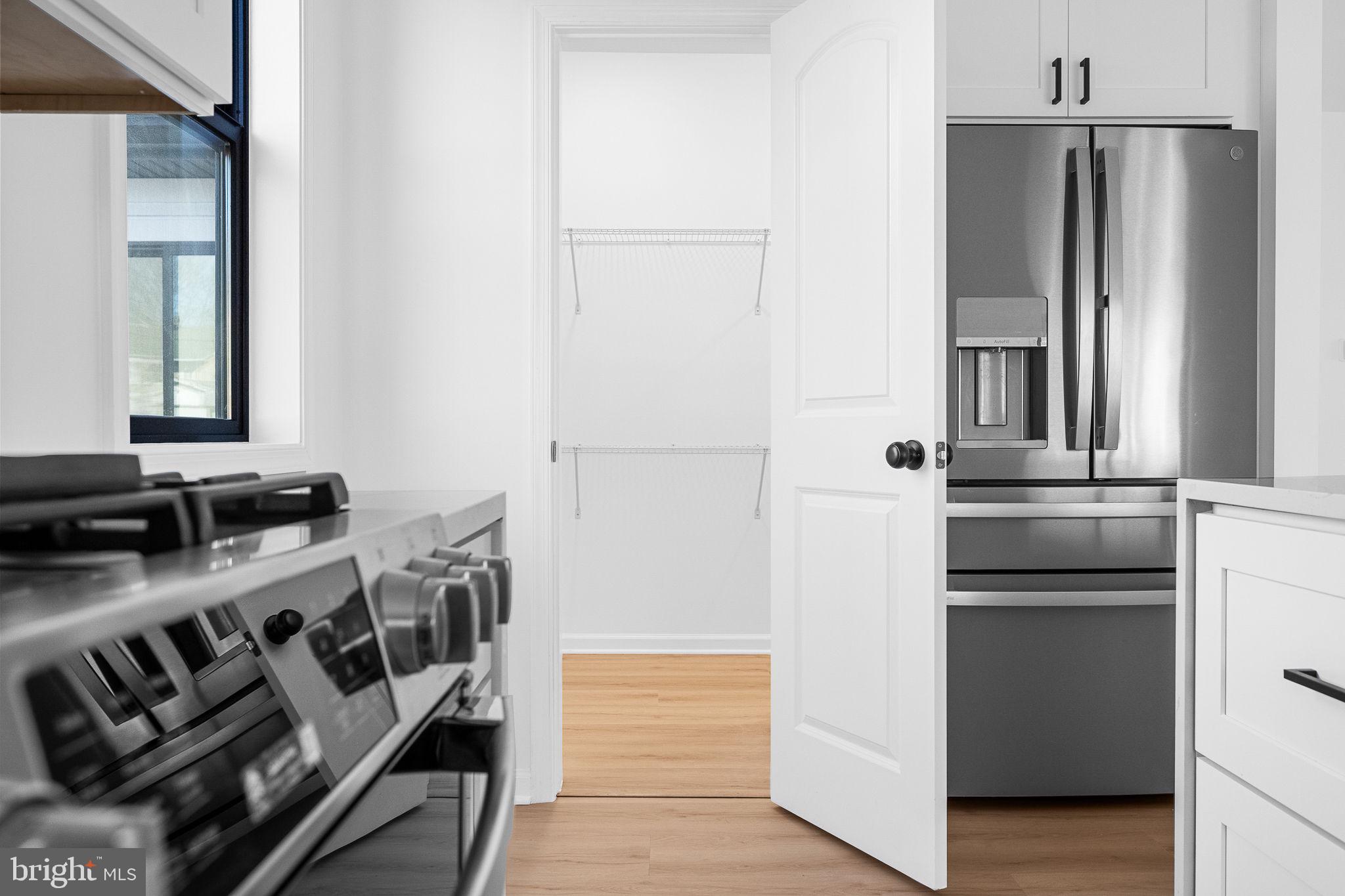 3108 ADAMS STREET NE