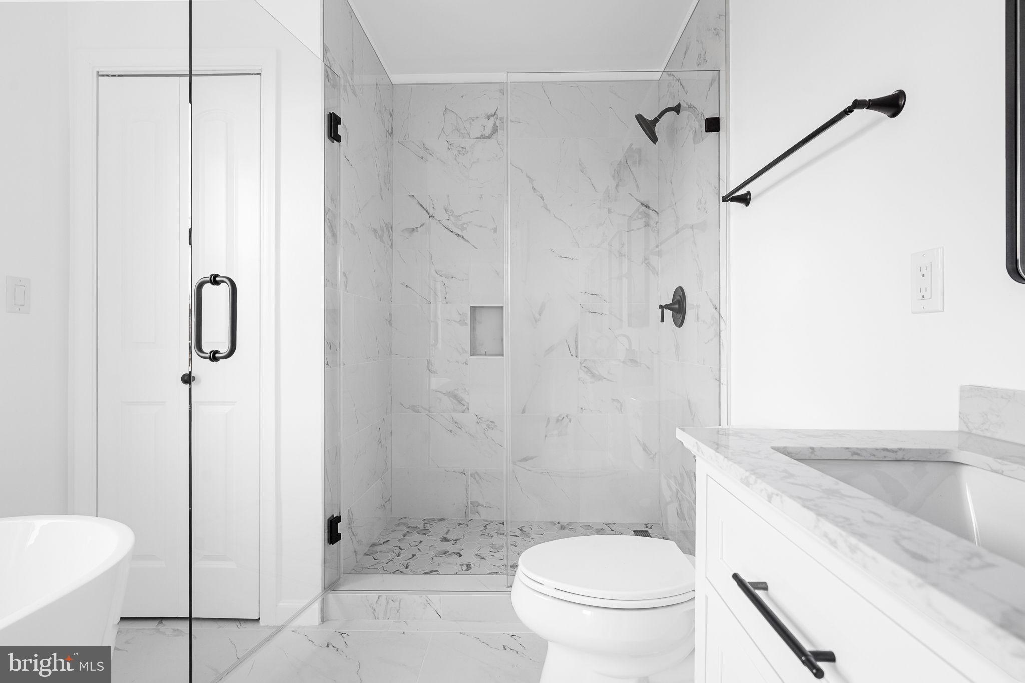 3108 ADAMS STREET NE