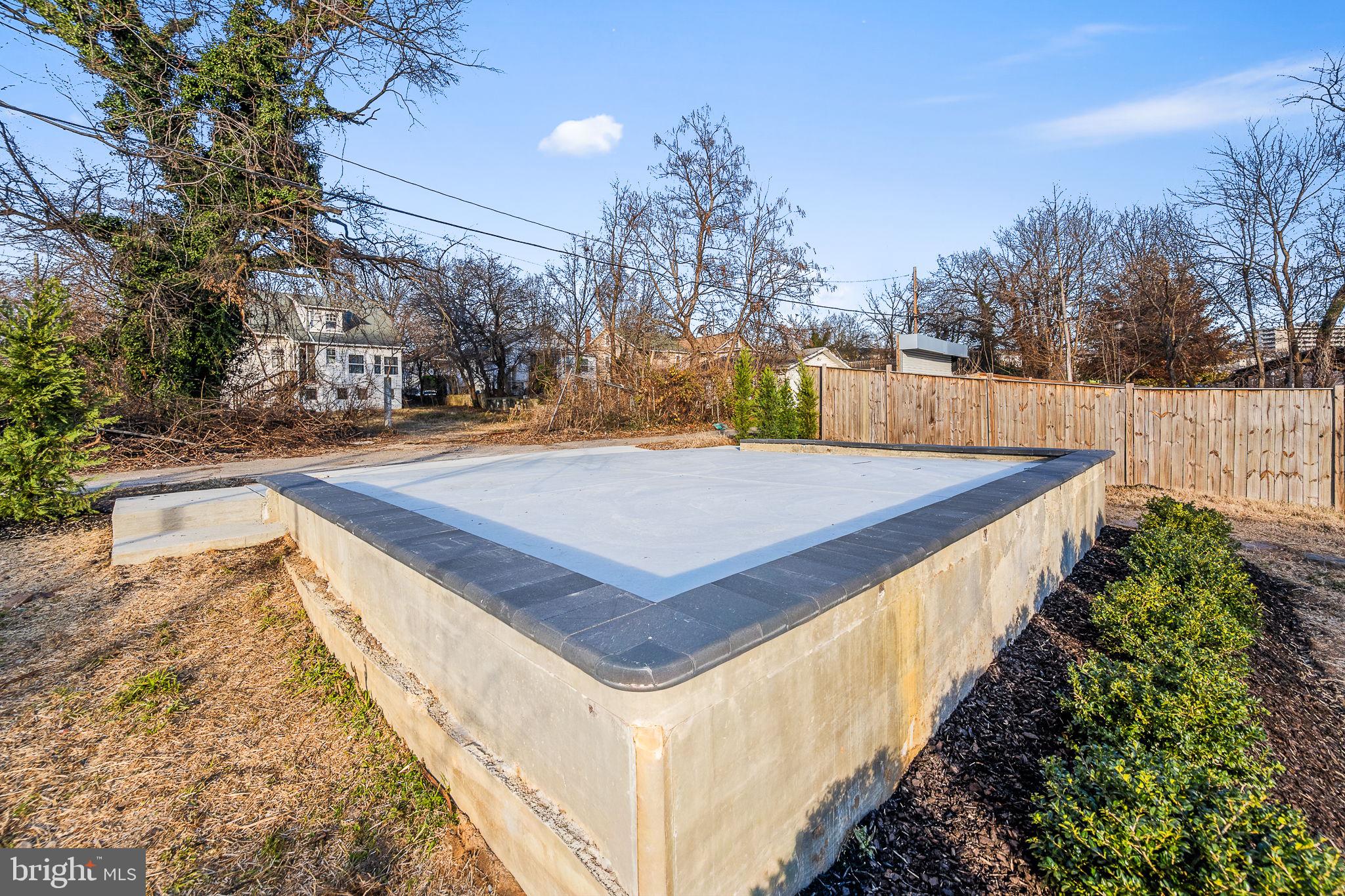 3108 ADAMS STREET NE