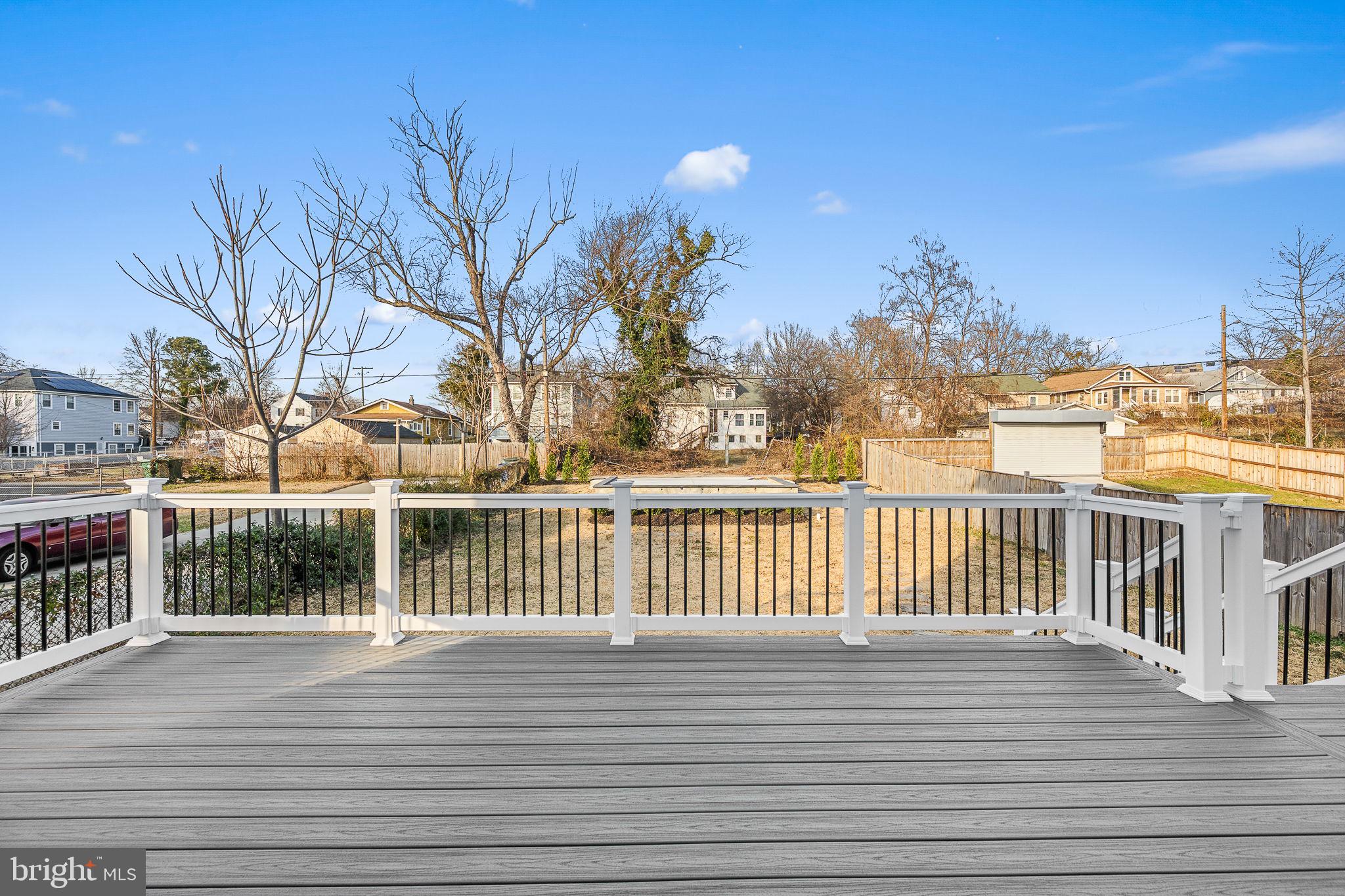 3108 ADAMS STREET NE