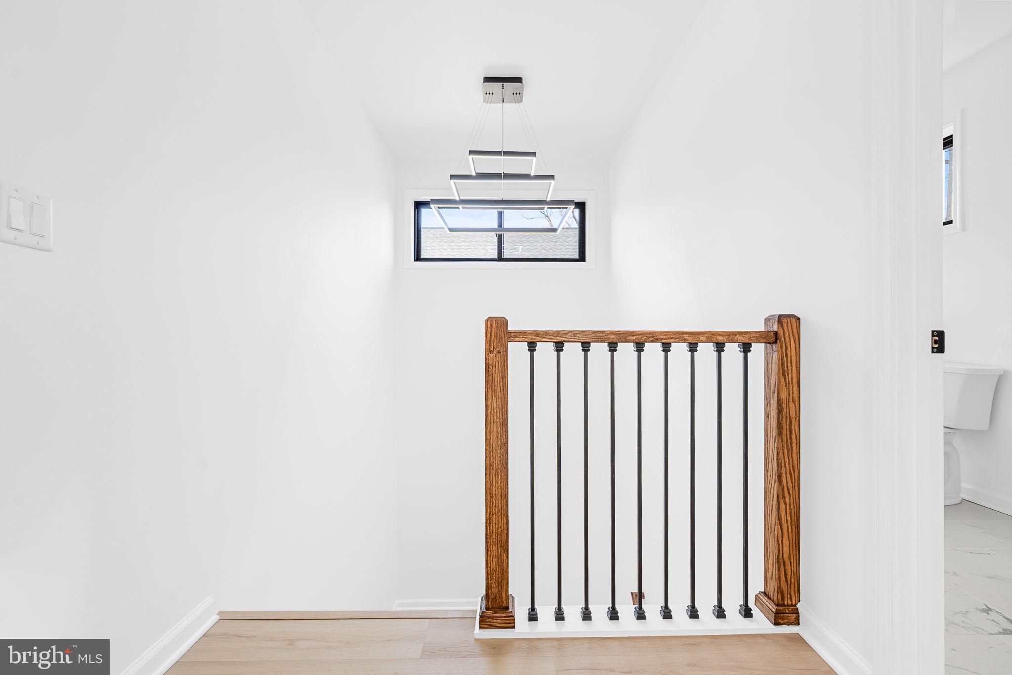 3108 ADAMS STREET NE