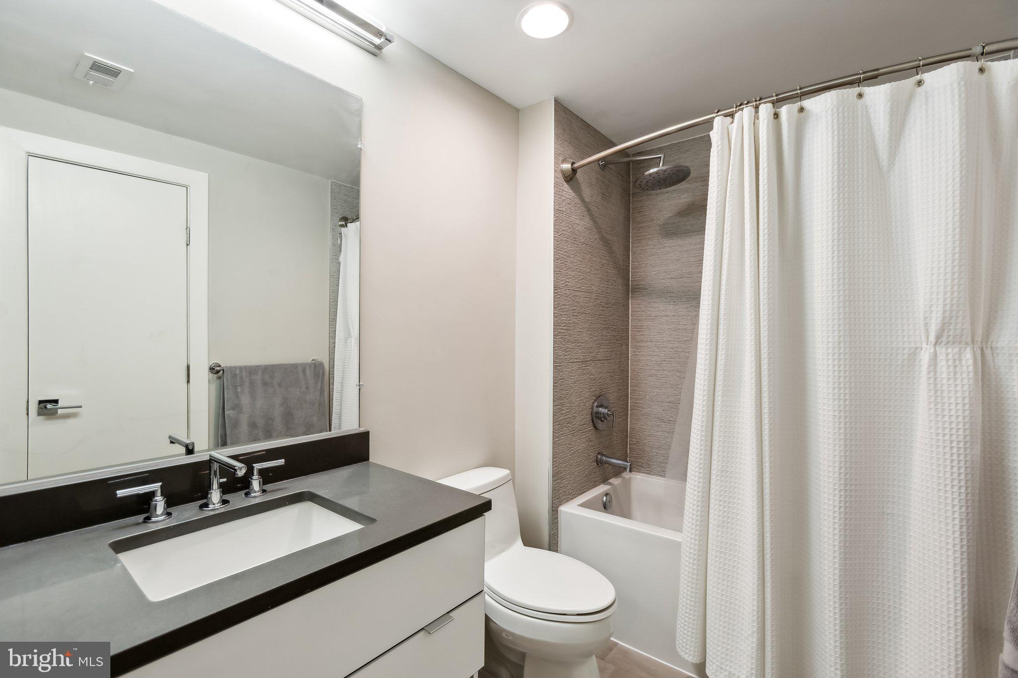 1311 13TH STREET NW T04