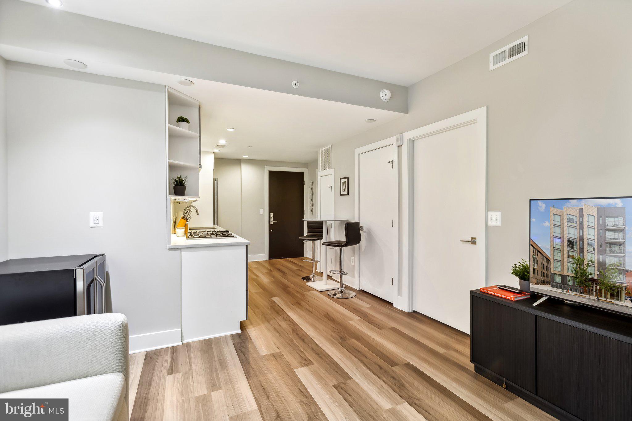 1311 13TH STREET NW T04