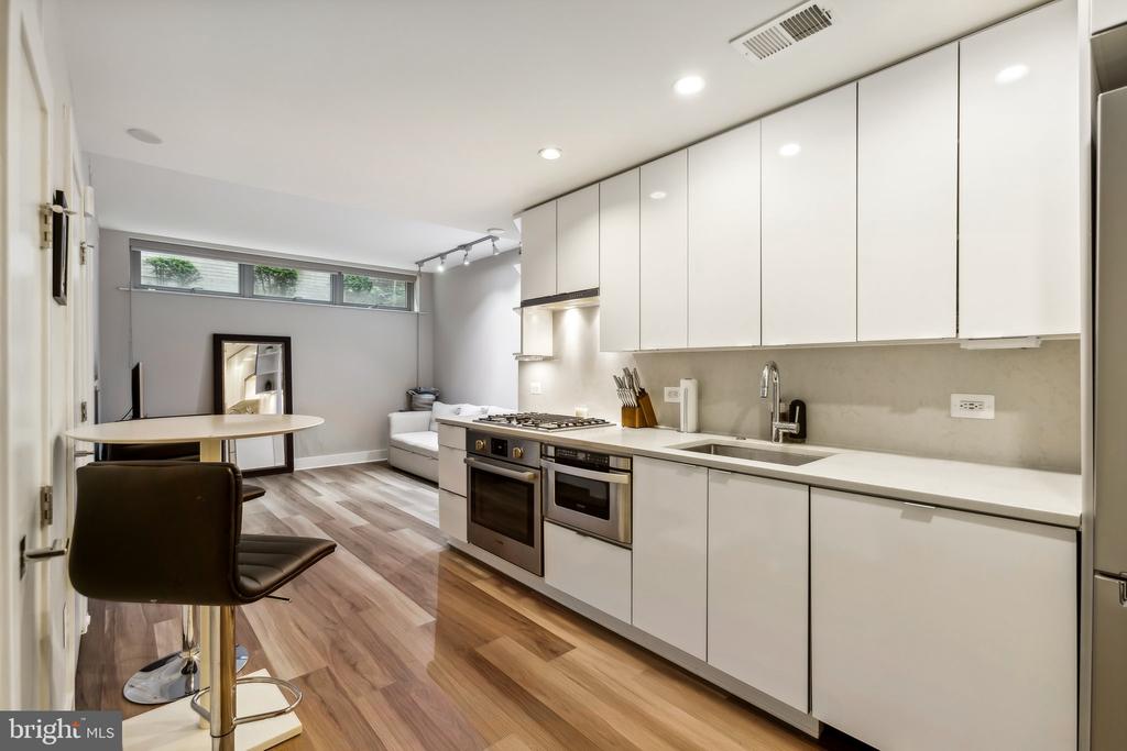 1311 13TH STREET NW T04