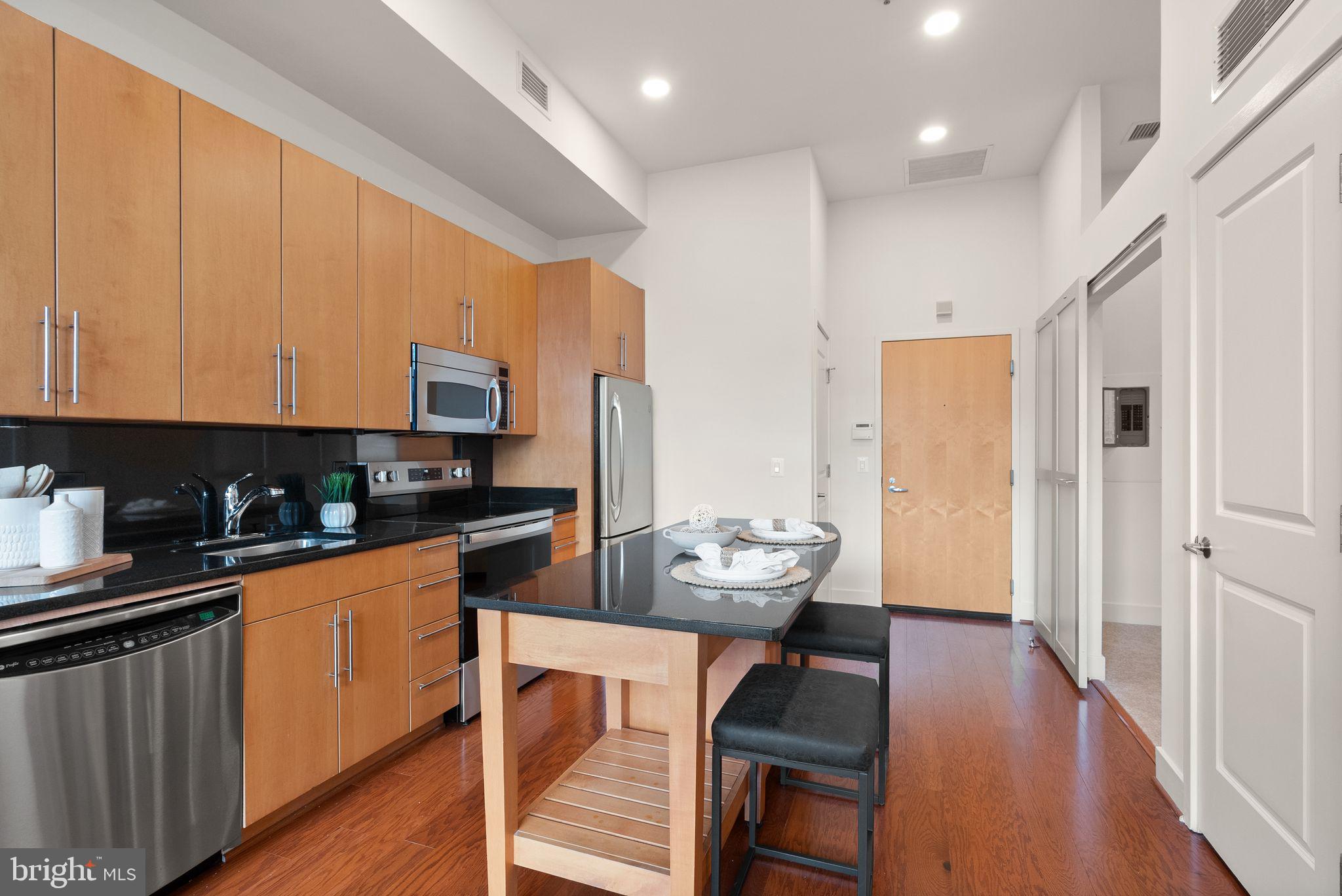 2125 14TH STREET NW 207W