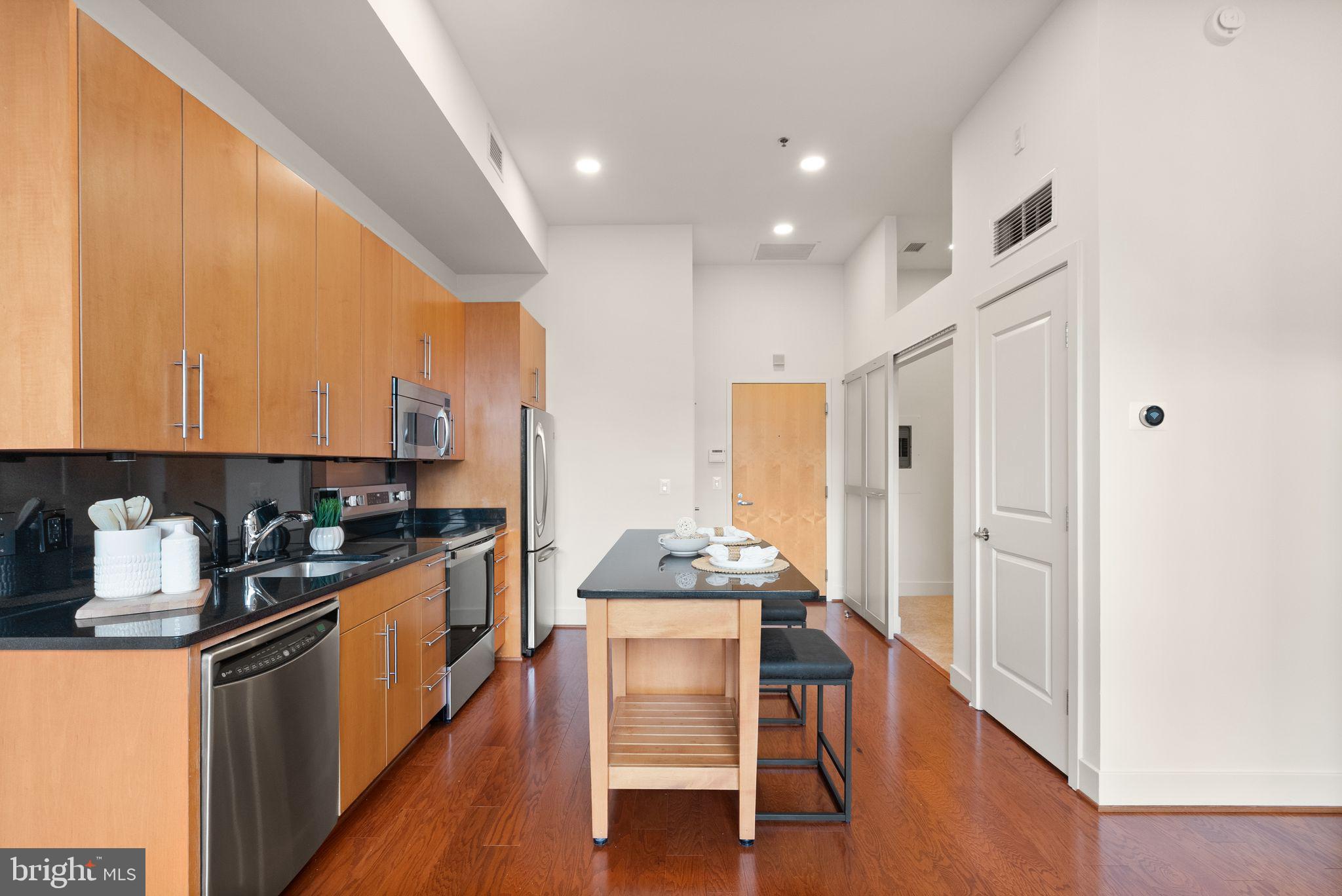 2125 14TH STREET NW 207W