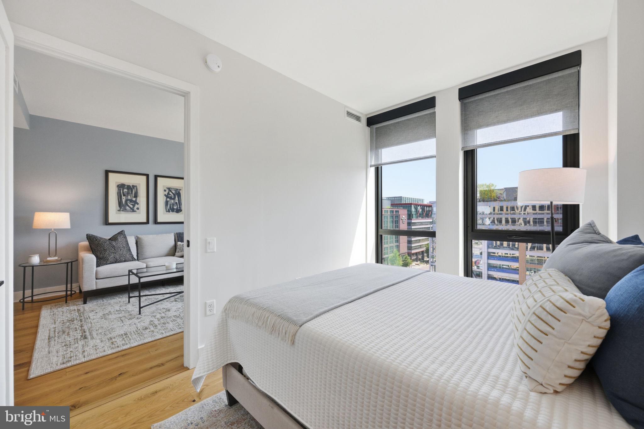 1211 VAN STREET SE 1007