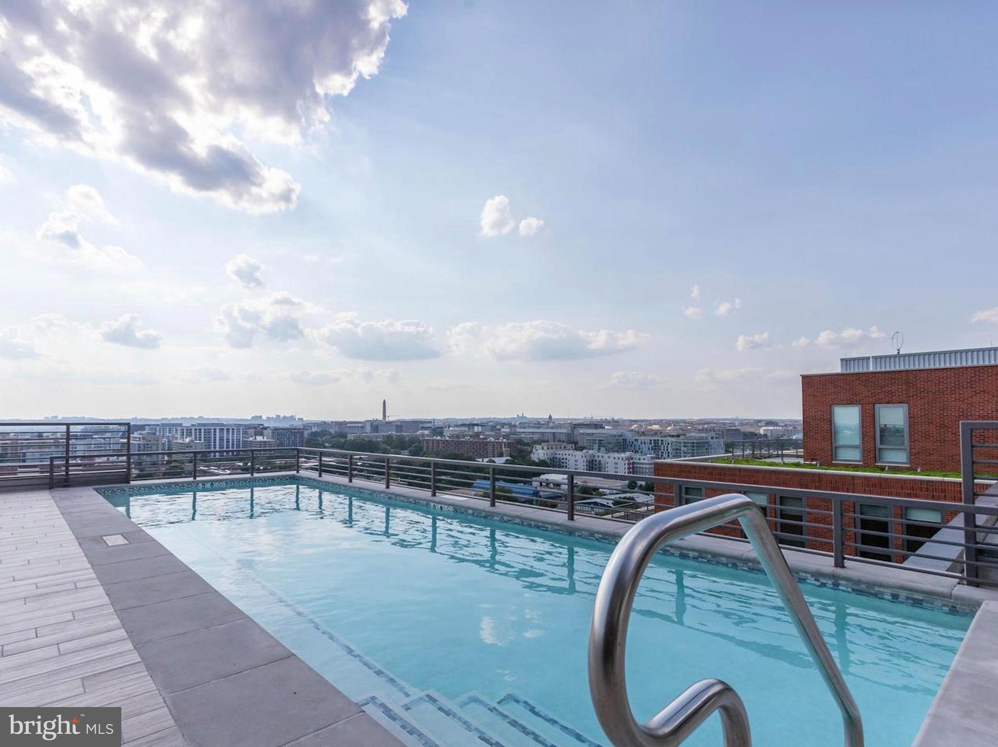 1211 VAN STREET SE 1007