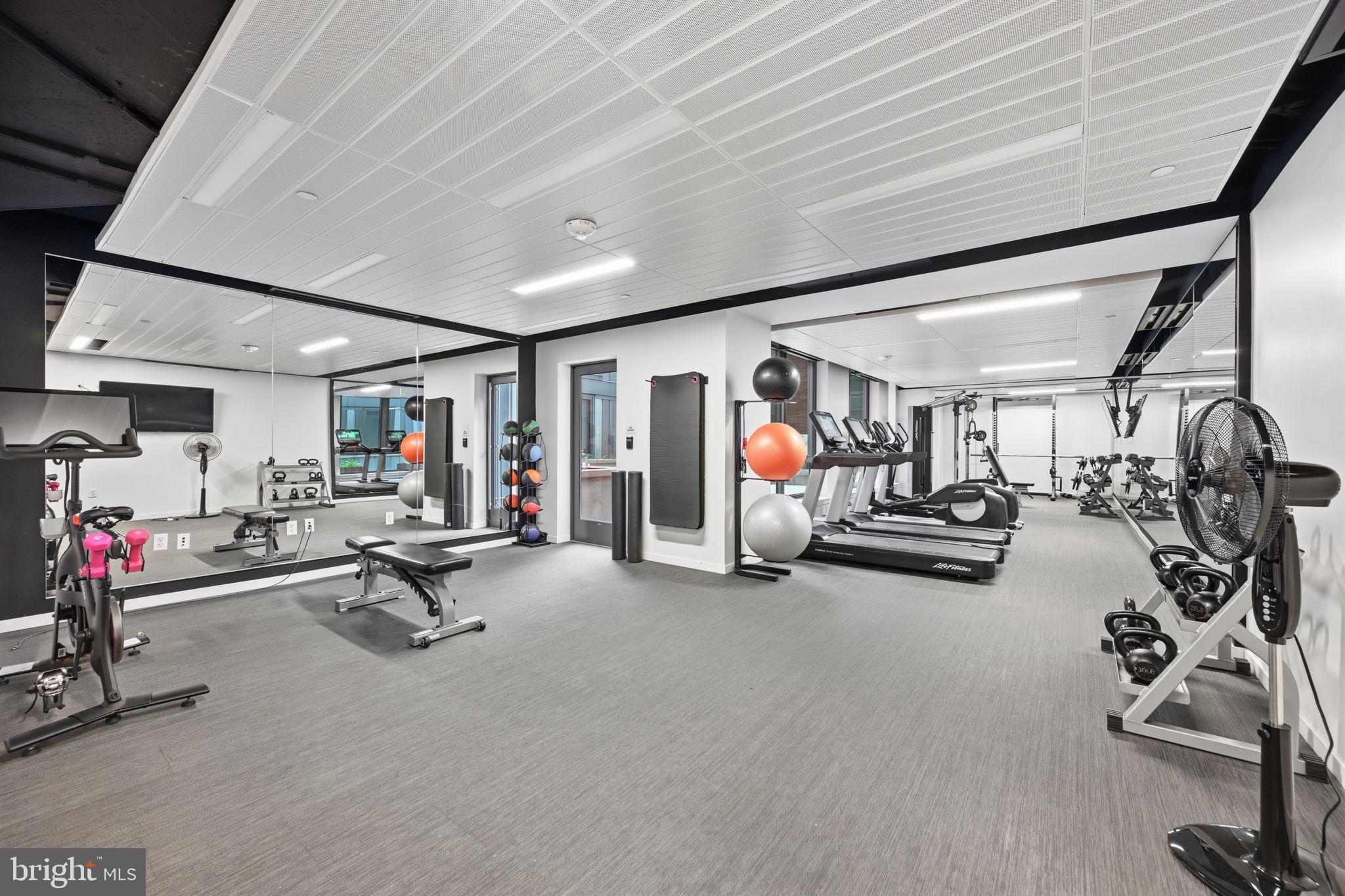 1211 VAN STREET SE 1007