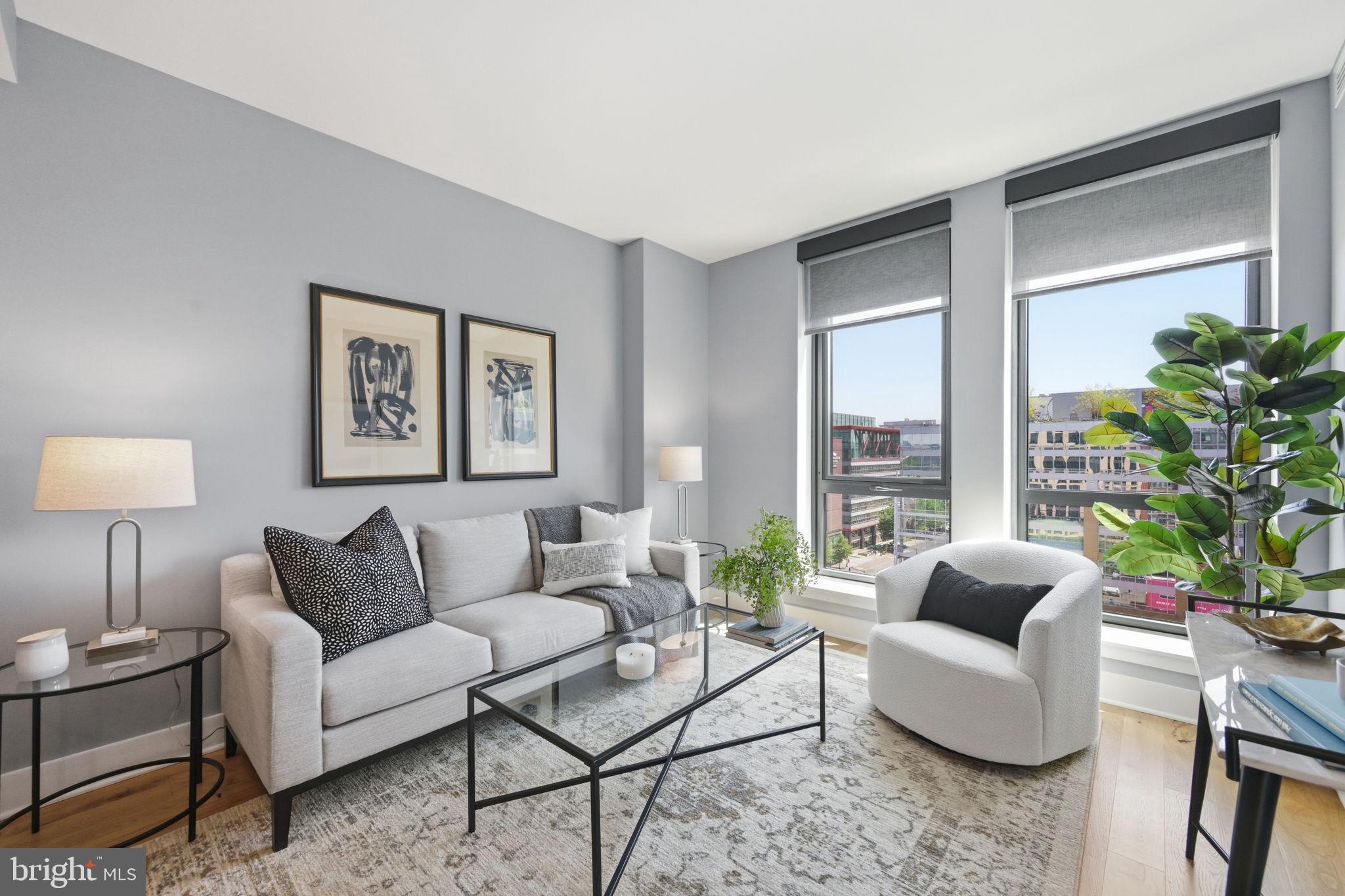 1211 VAN STREET SE 1007