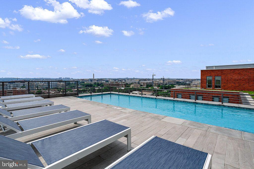 1211 VAN STREET SE 1007
