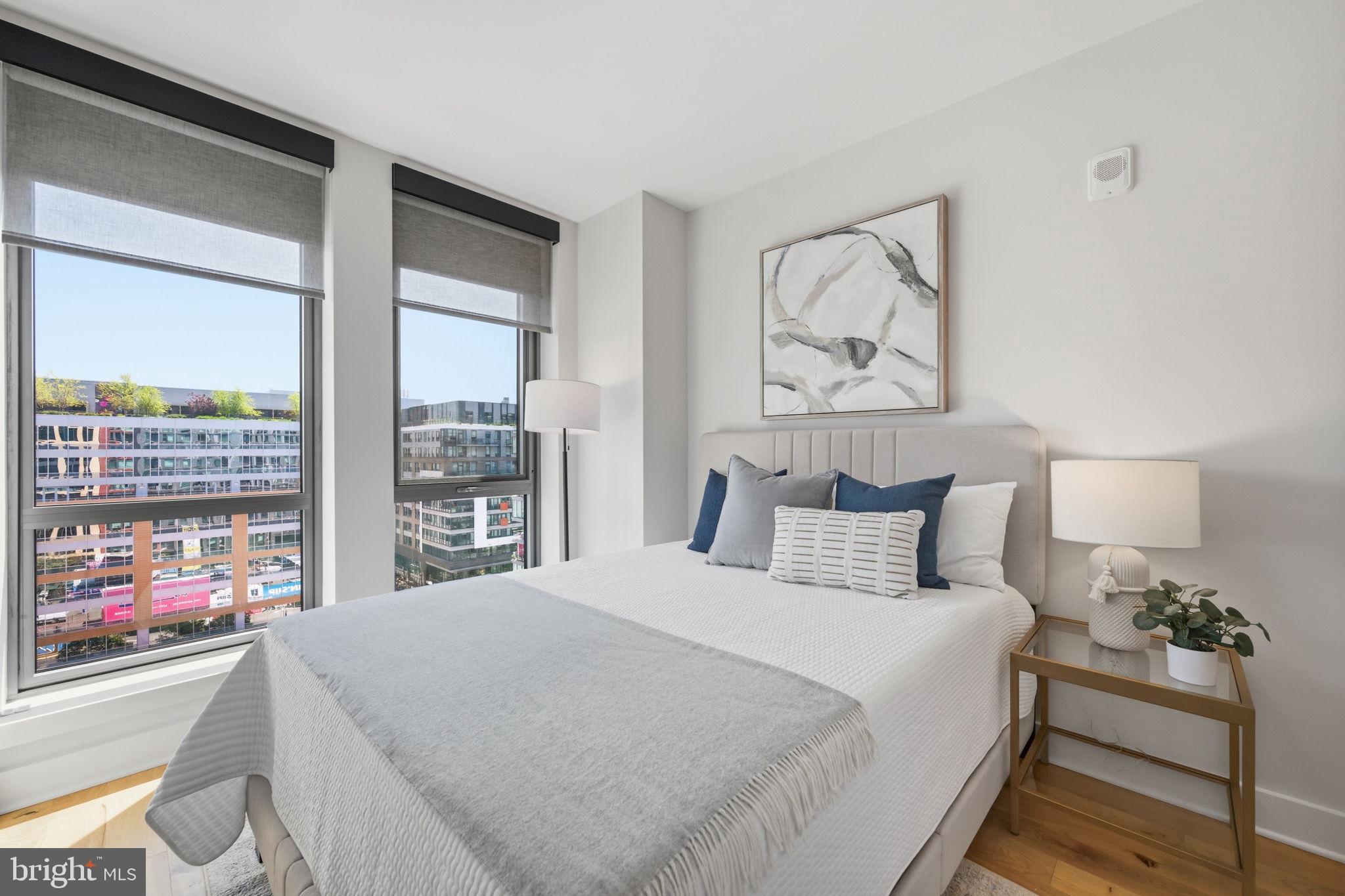 1211 VAN STREET SE 1007