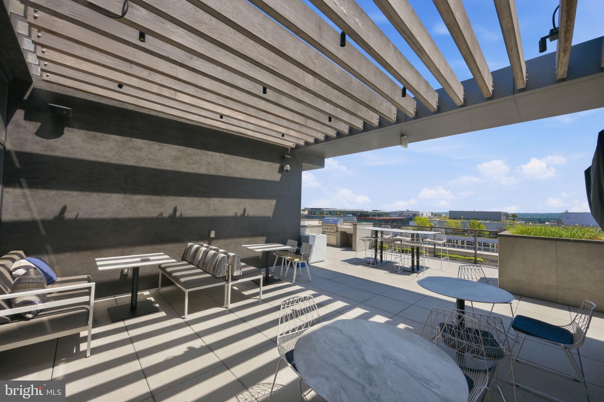 1211 VAN STREET SE 1007
