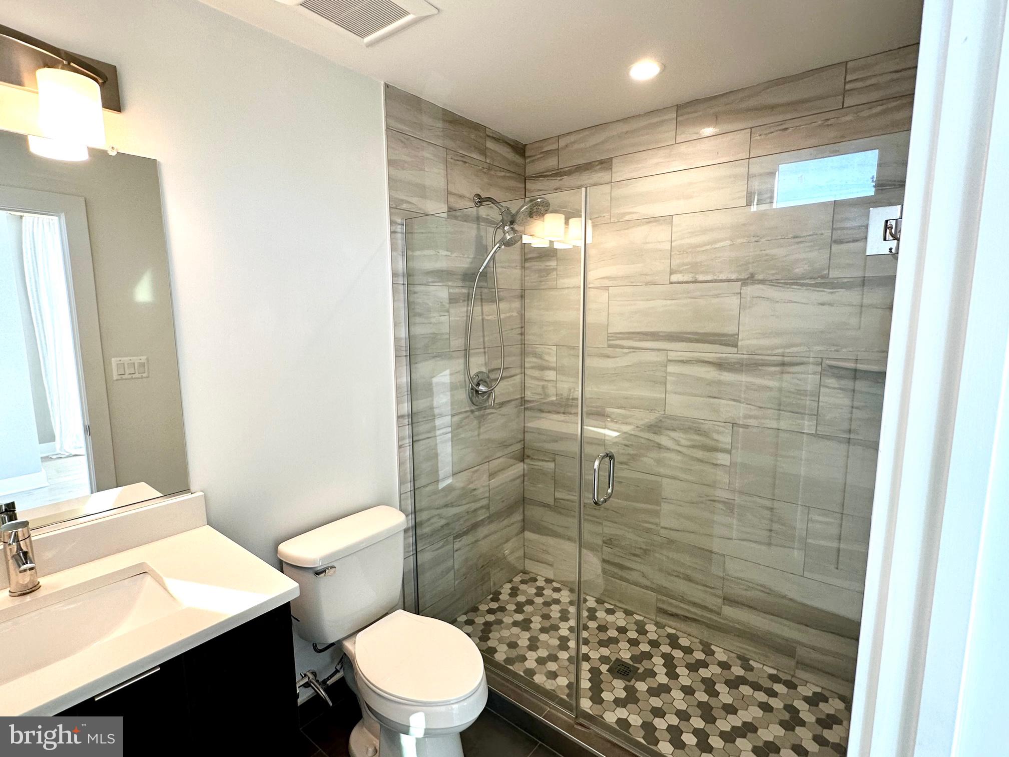 2900 12TH STREET NE 102